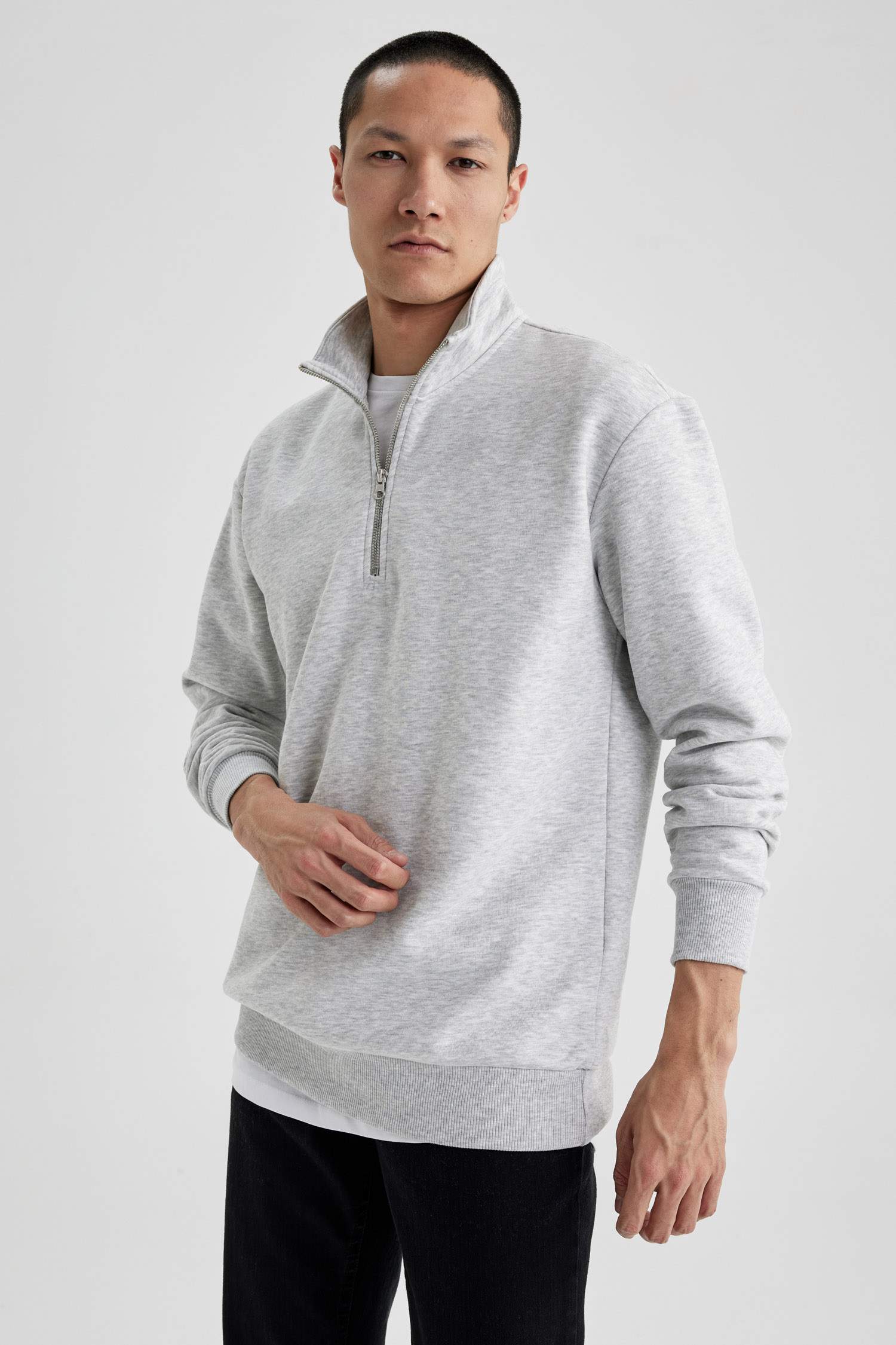 Comfort Fit Sweatshirt