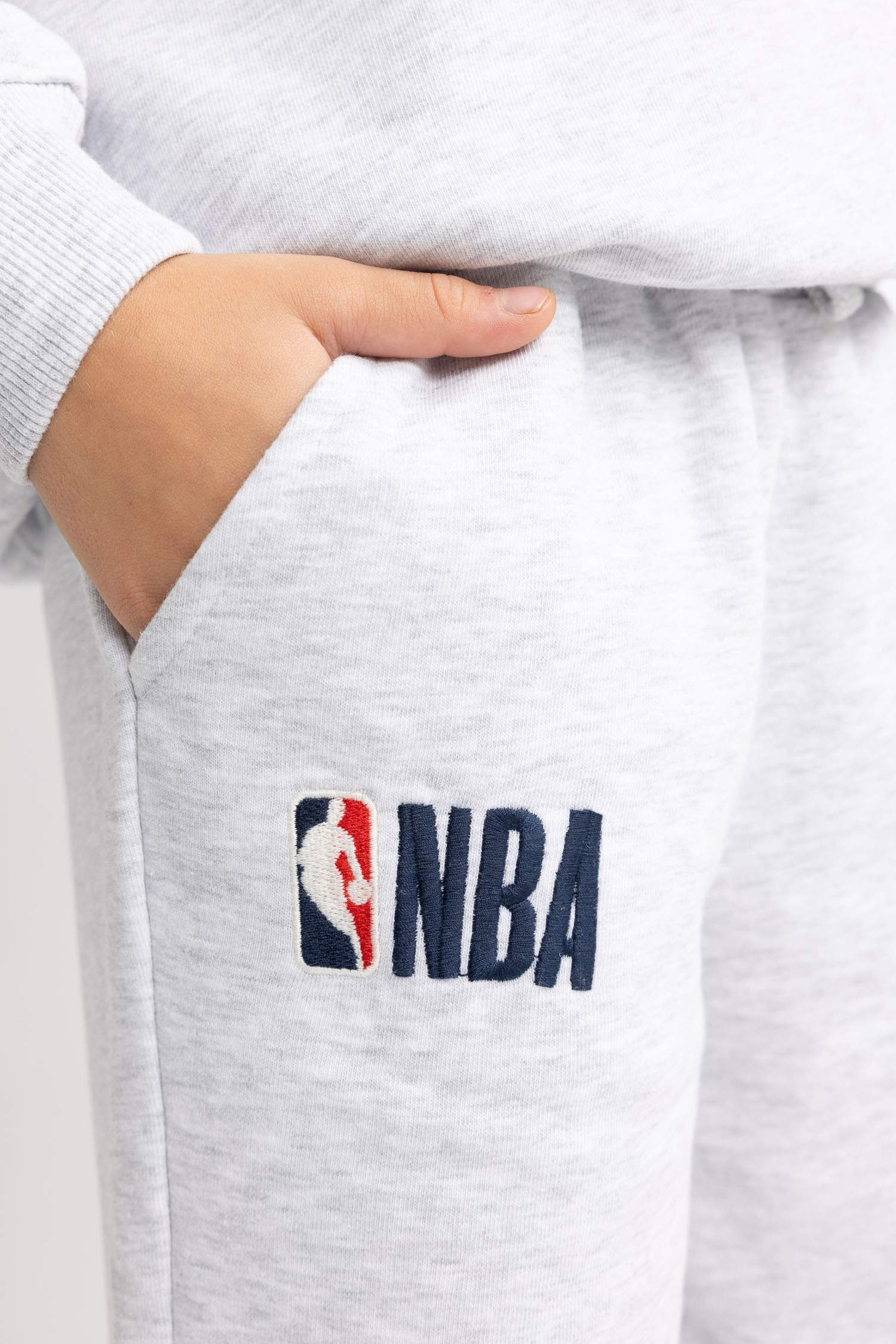 Kız Çocuk NBA Wordmark Relax Fit Eşofman Altı