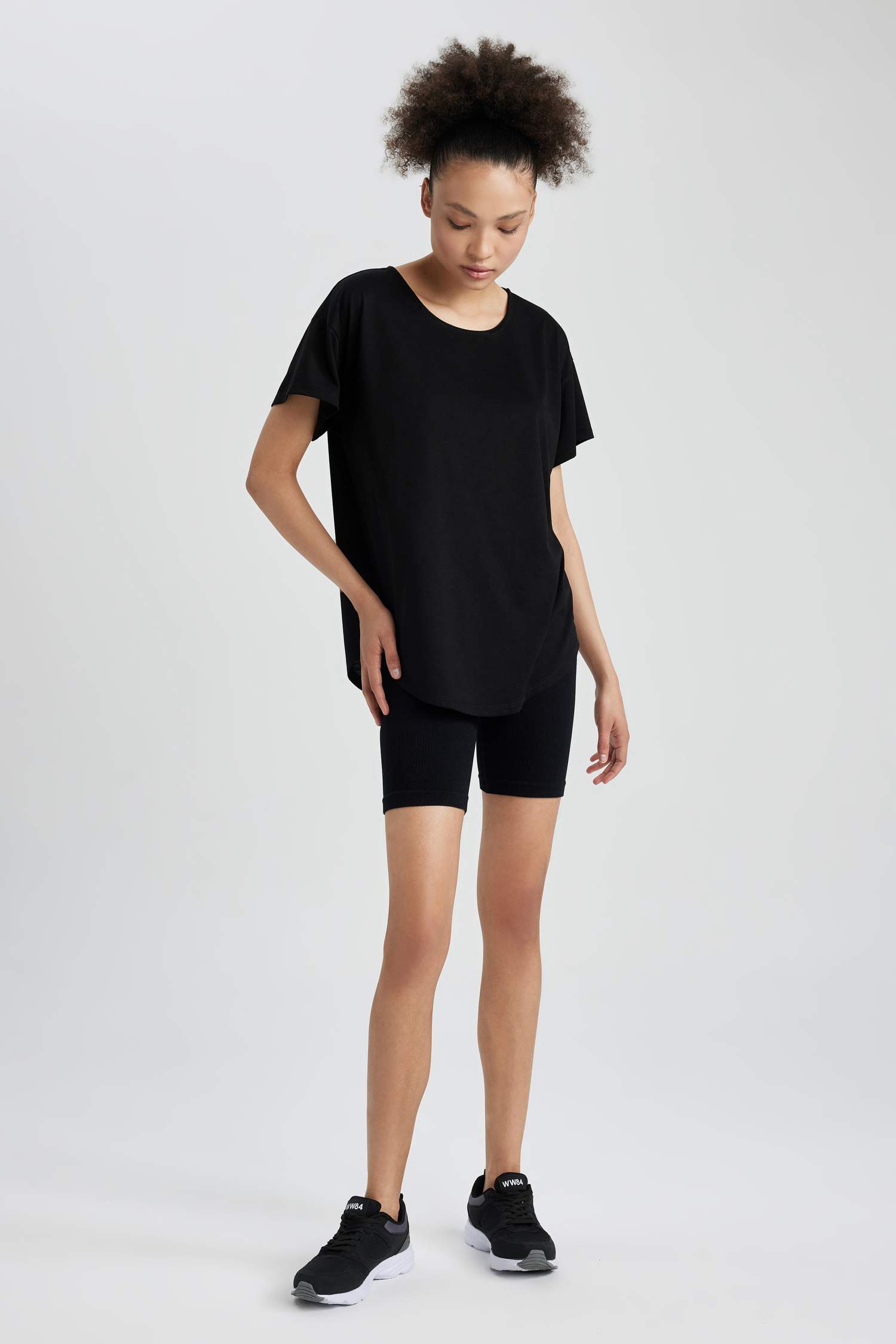 DeFactoFit Long Fit Crew Neck Short Sleeve T-Shirt