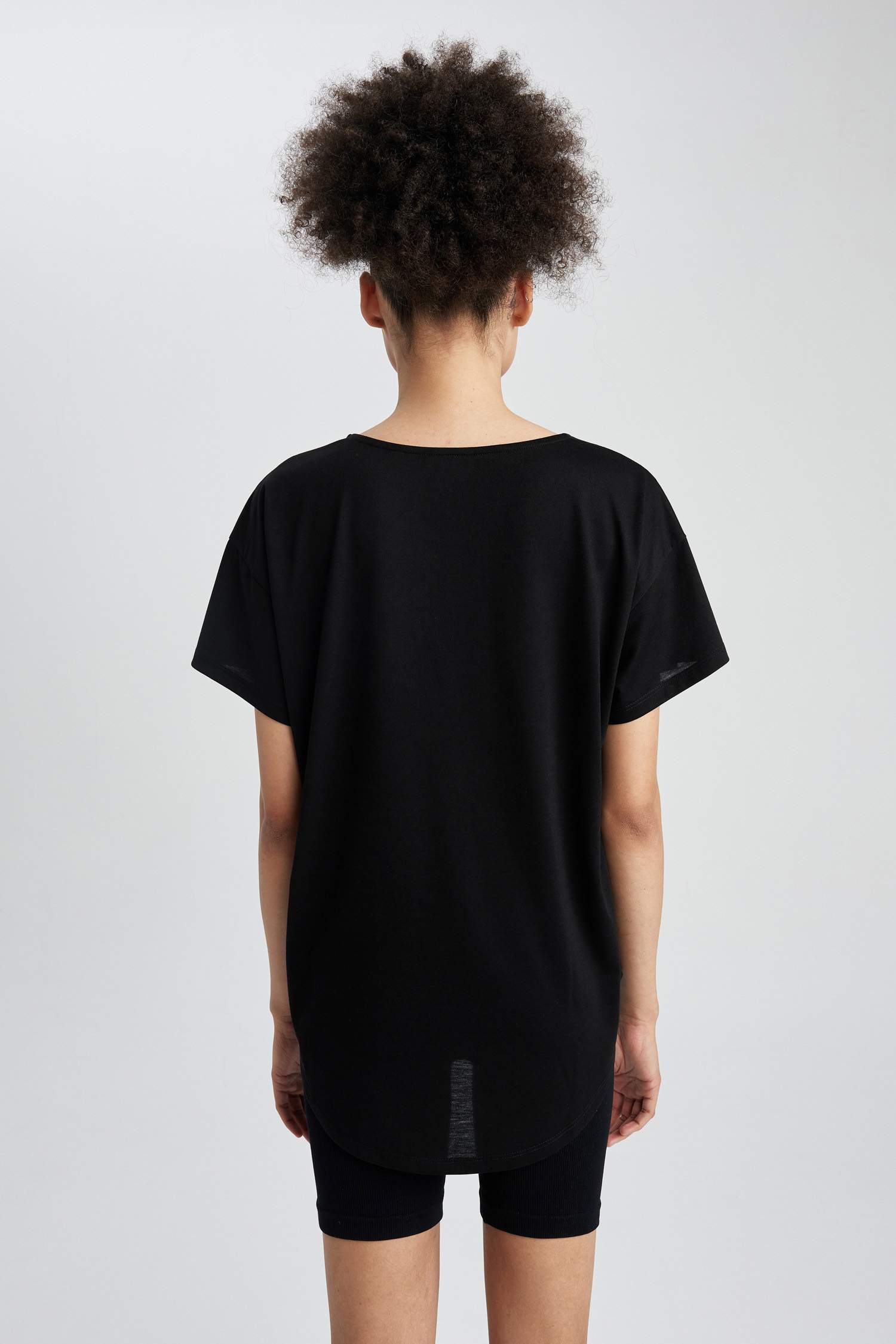 DeFactoFit Long Fit Crew Neck Short Sleeve T-Shirt