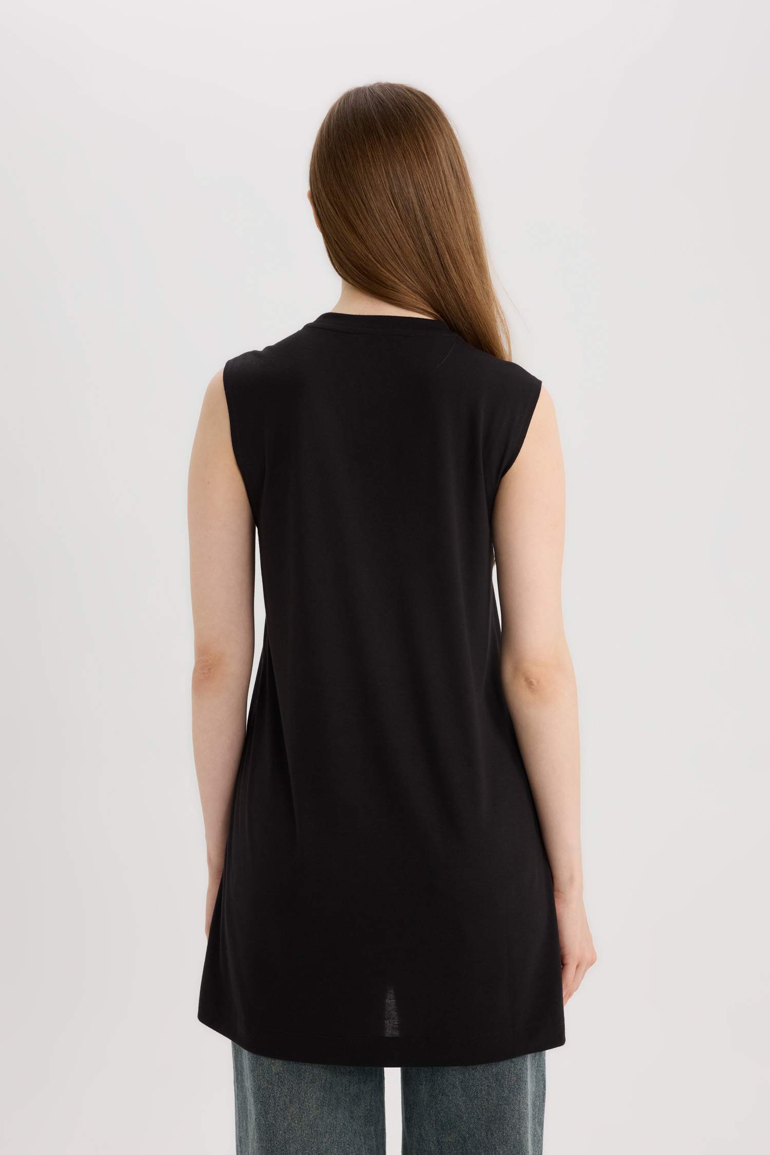 Regular Fit Bisiklet Yaka Basic Düz Kolsuz Siyah Tunik