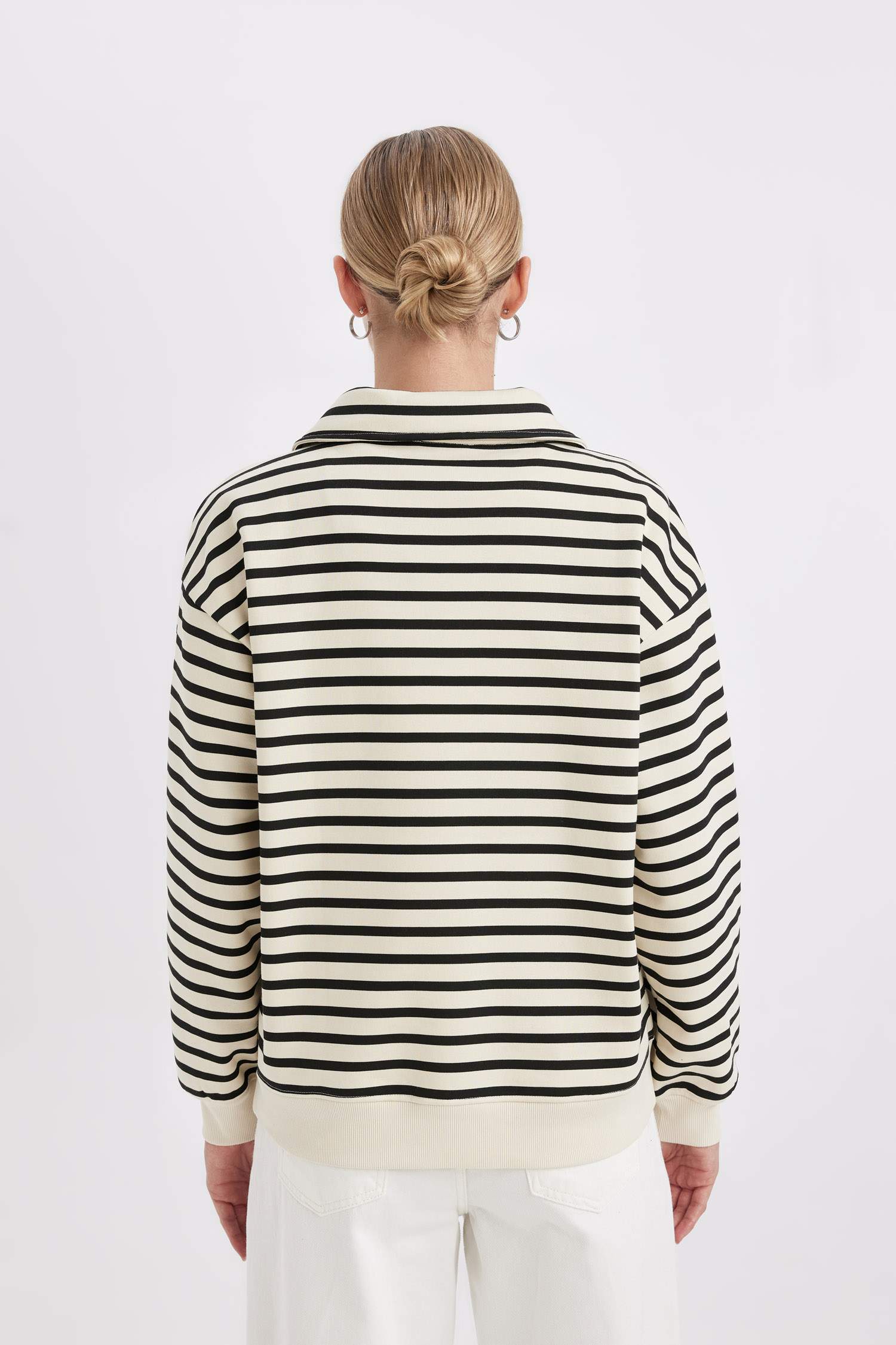 Regular Fit Dik Yaka Yarım Fermuarlı Kalın Çizgili Kalın Sweatshirt