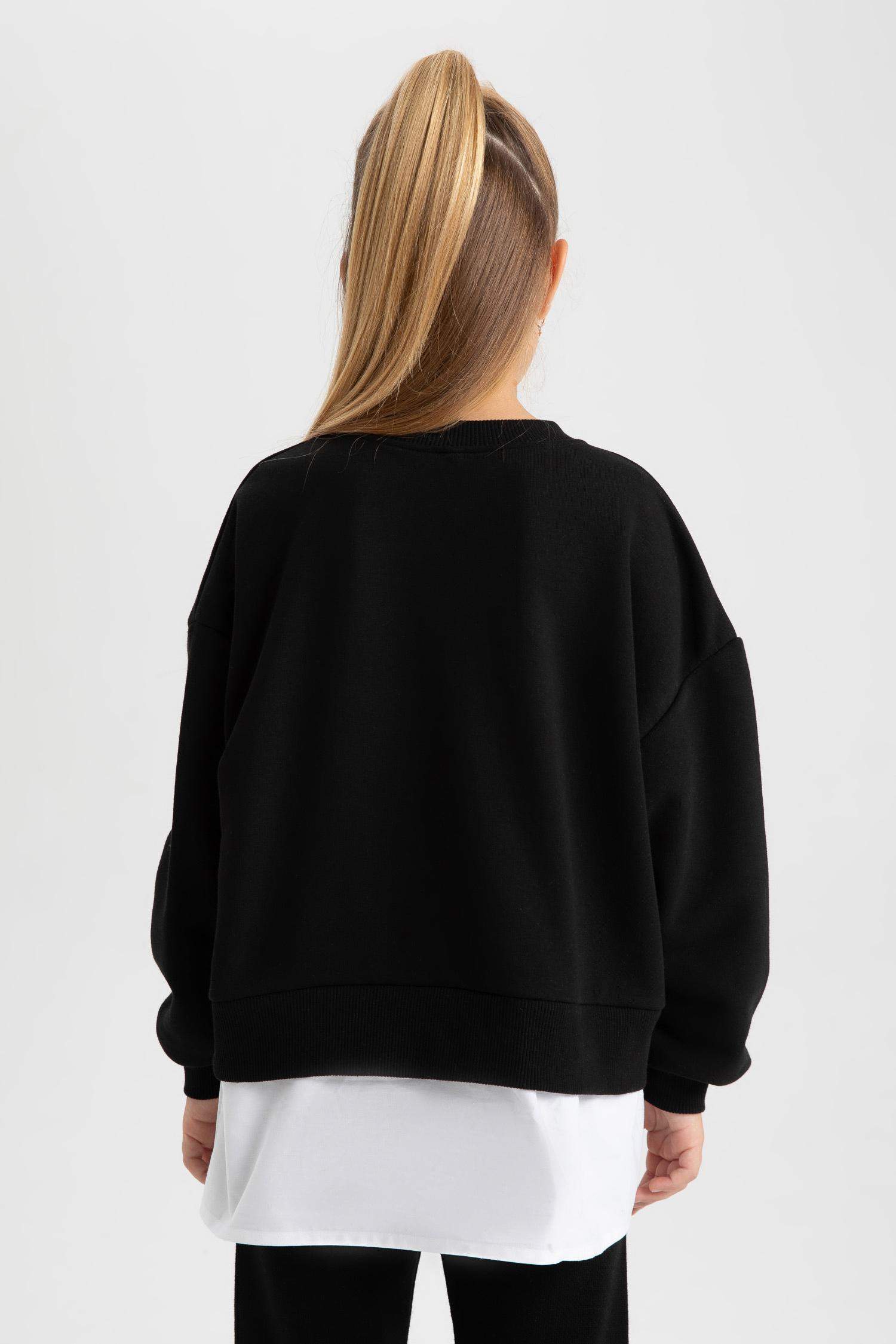 سويت شيرت بناتي اوفر سايز ببطانة ناعمة