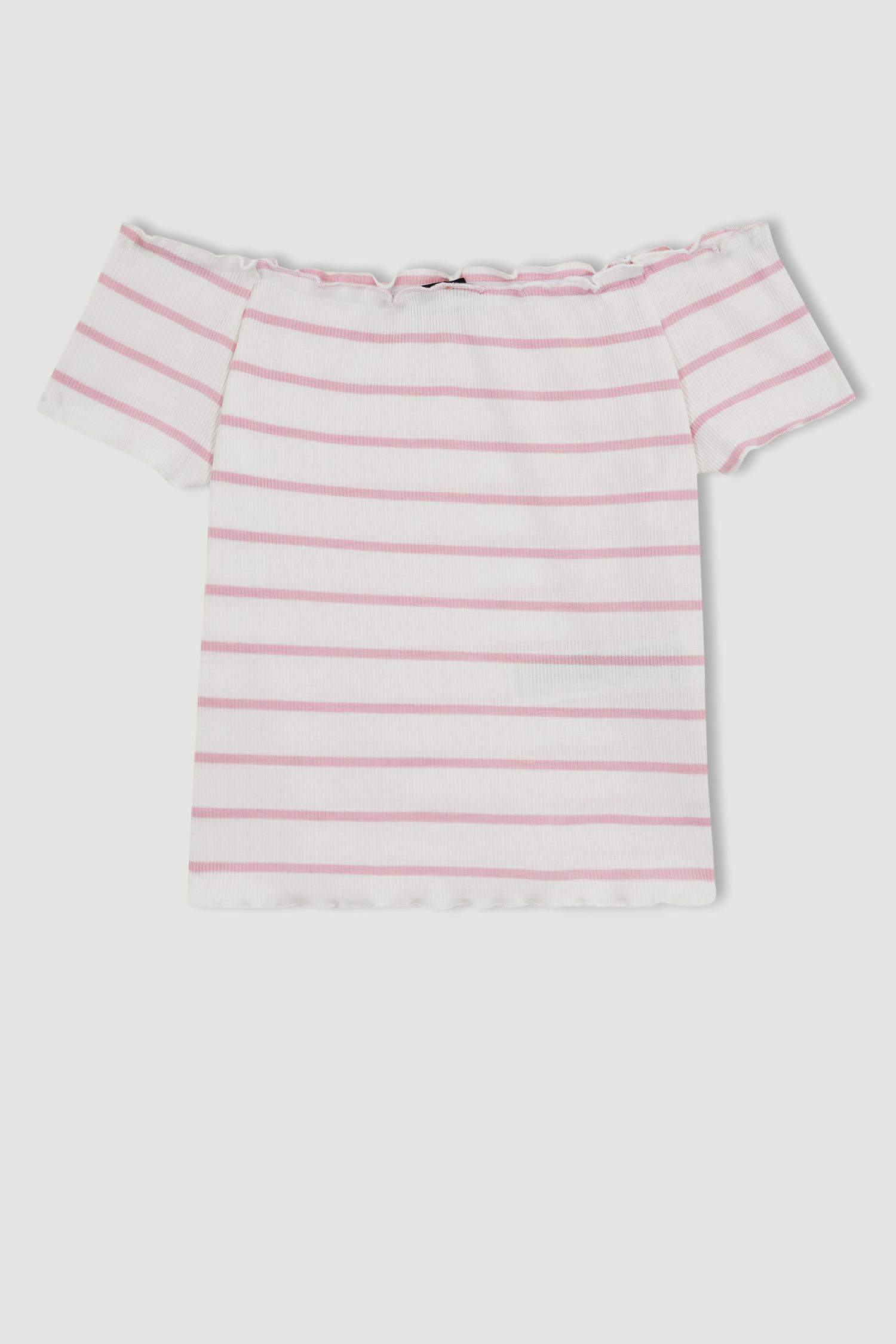 تيشيرت مخطط سليم فيت نص كم