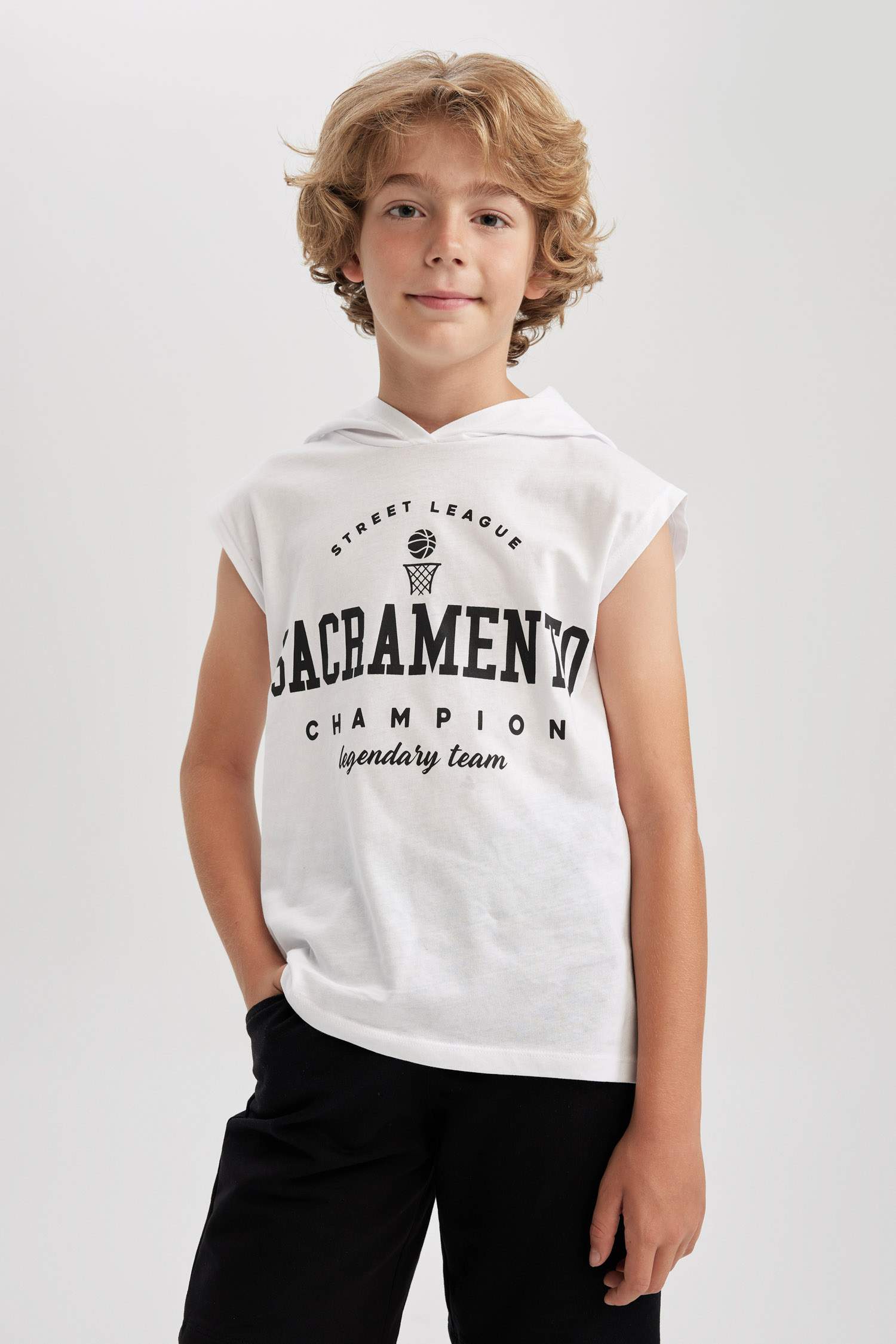 Boy Printed Hooded Undershirt Shorts 2 Piece Set