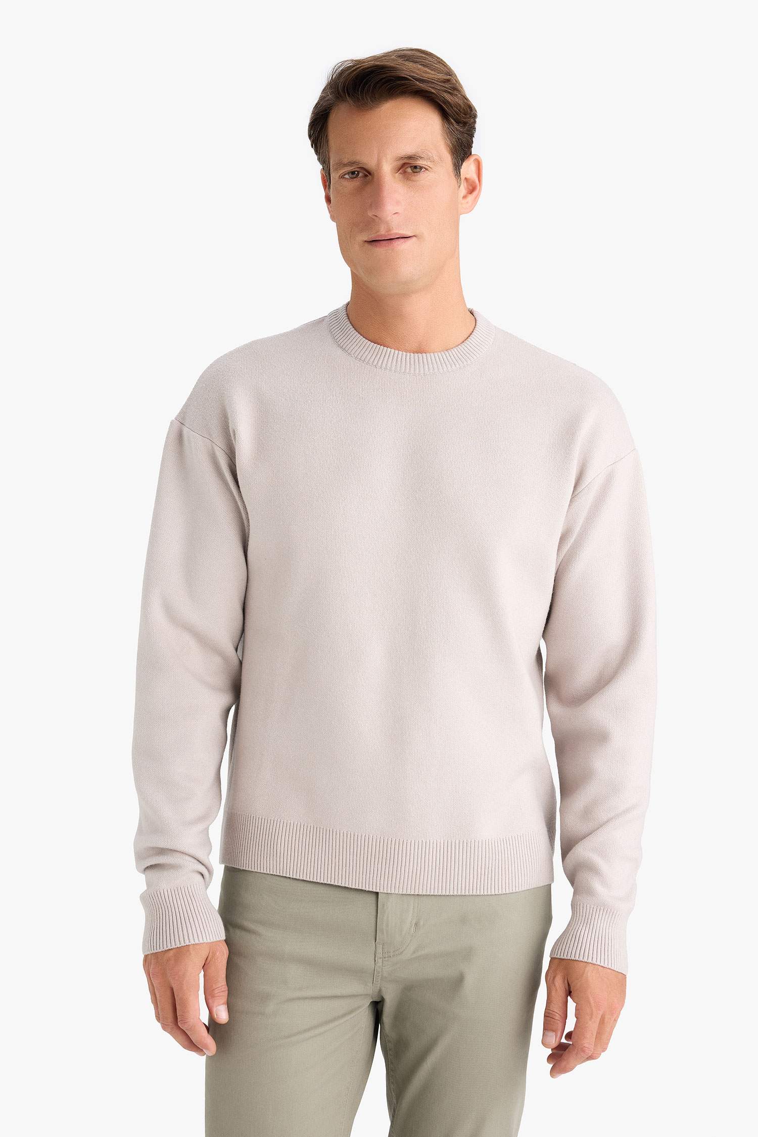 بلوز صوف بريميوم قصة مريحة بياخة مستديرة