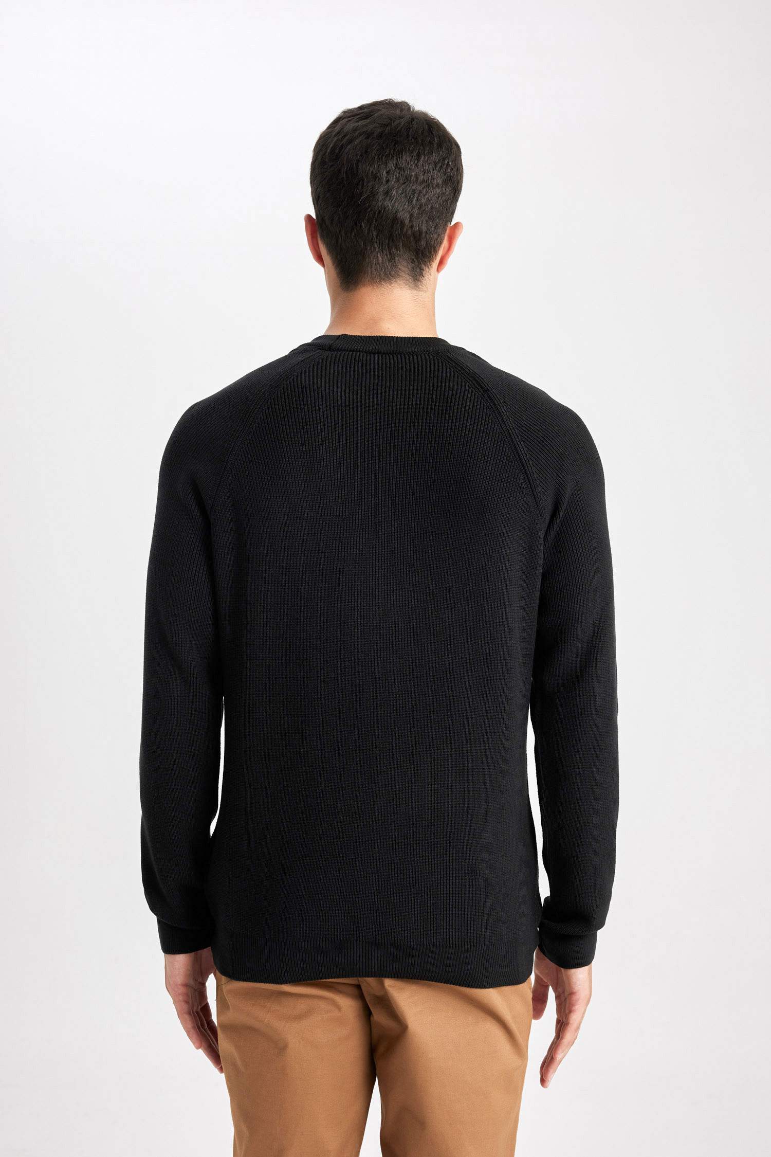 Pull en maille à coupe standard et Col rond