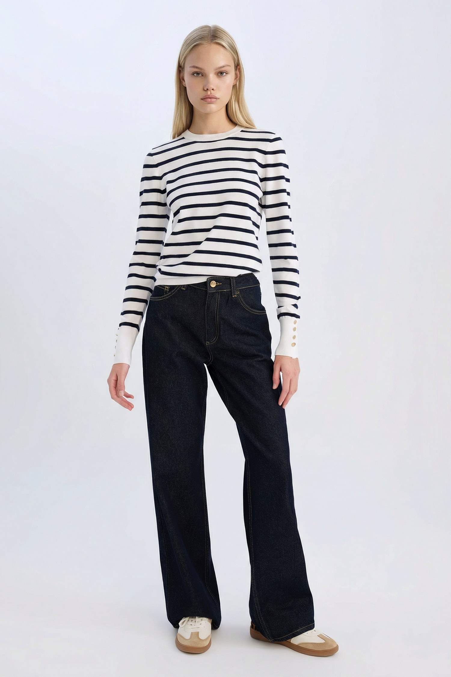 Regular Fit Crew Neck Pullover