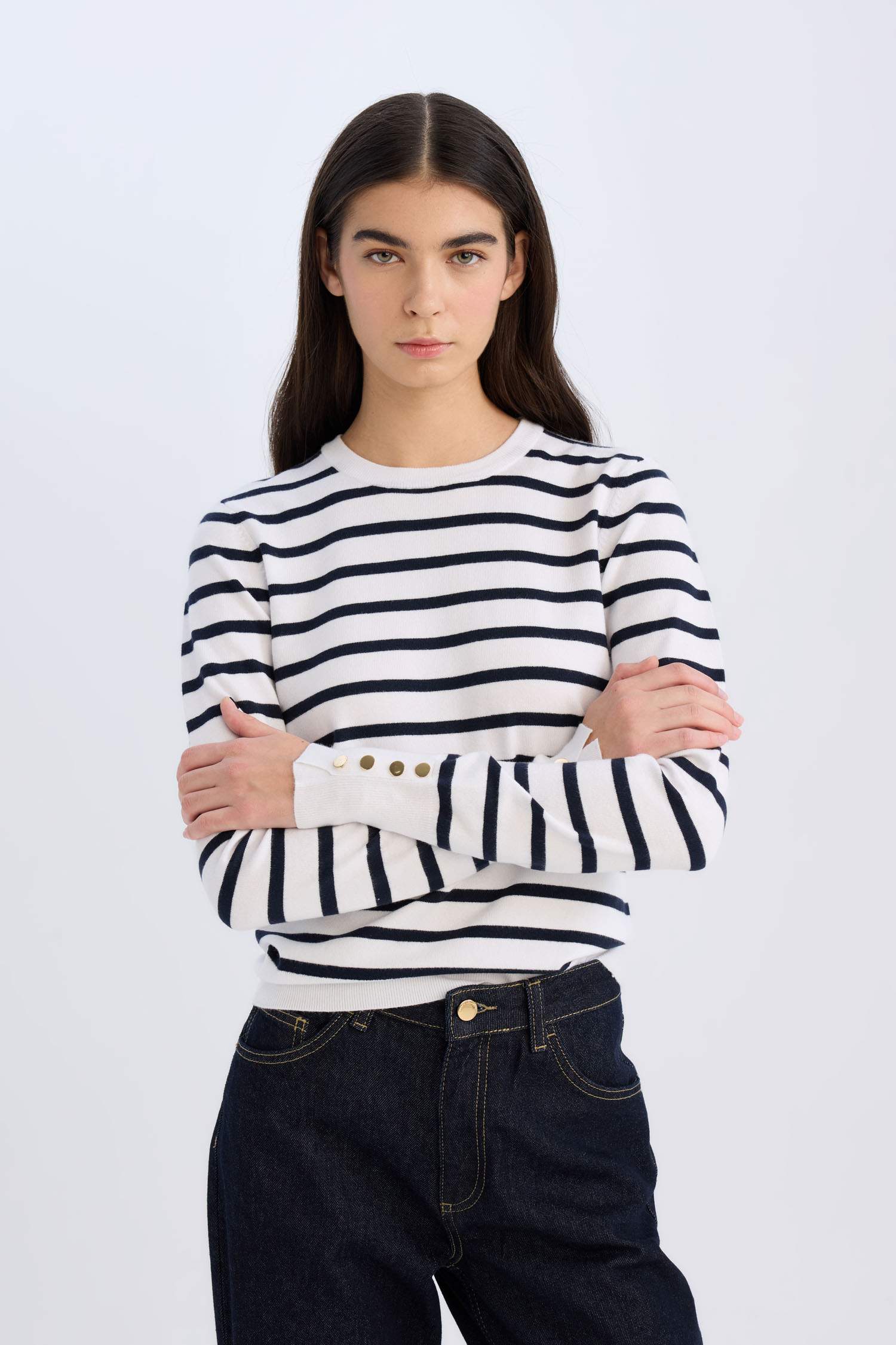 بلوز صوف قصة عادية بياخة مستديرة