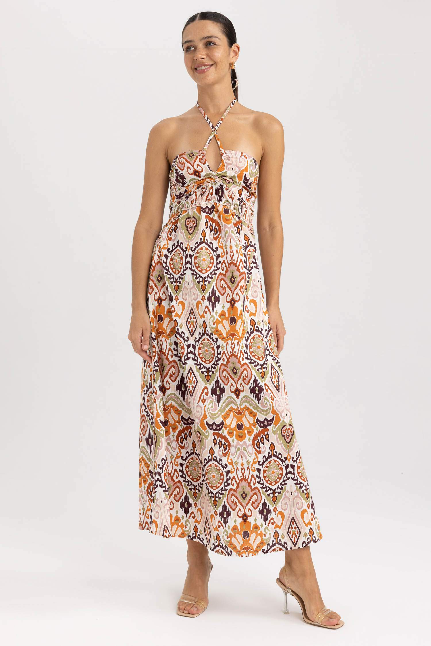 فستان ميدي بنمط عرقي بدون بأكمام بدون حمالات