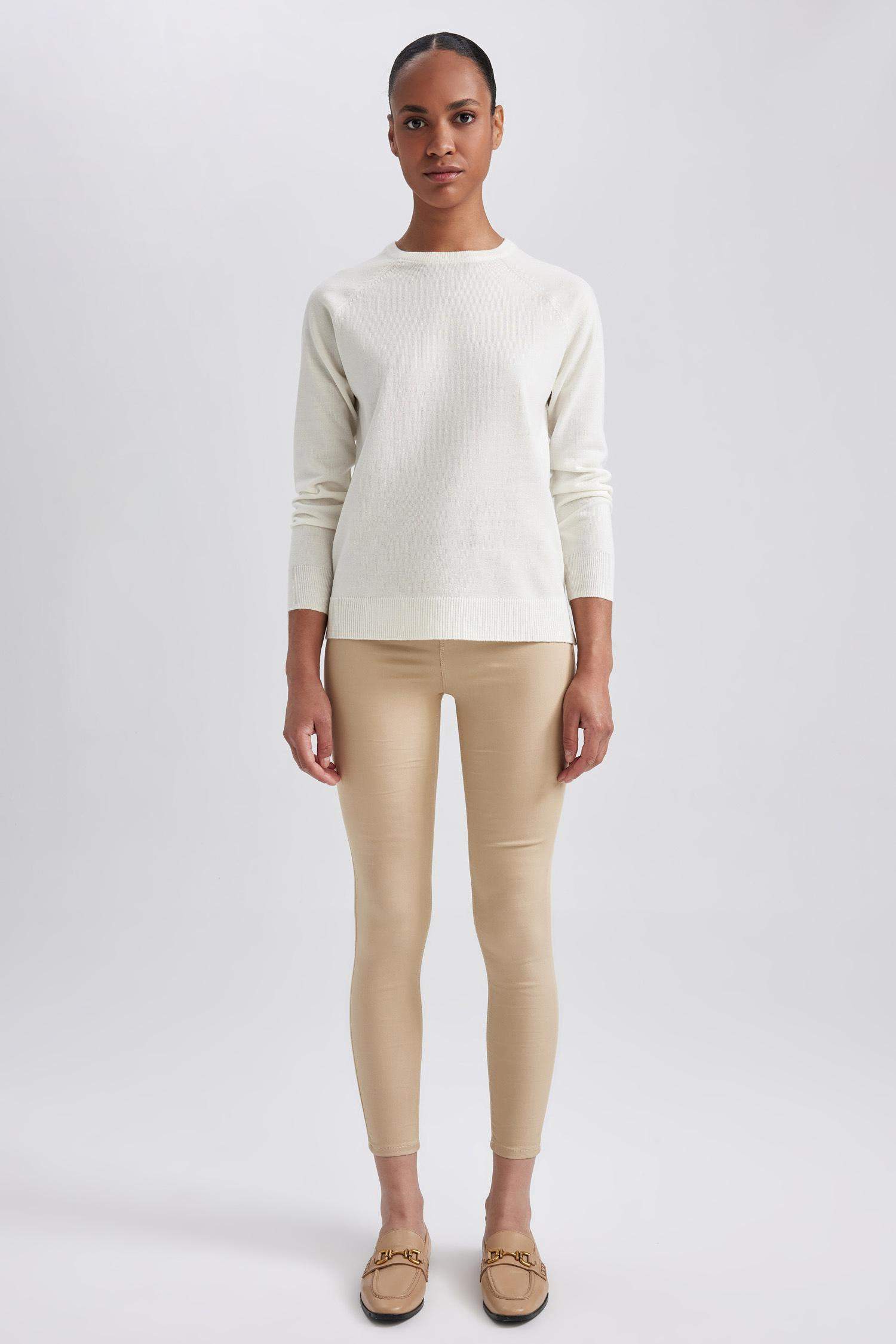 Skinny Fit High Waist Narrow Leg Jeans