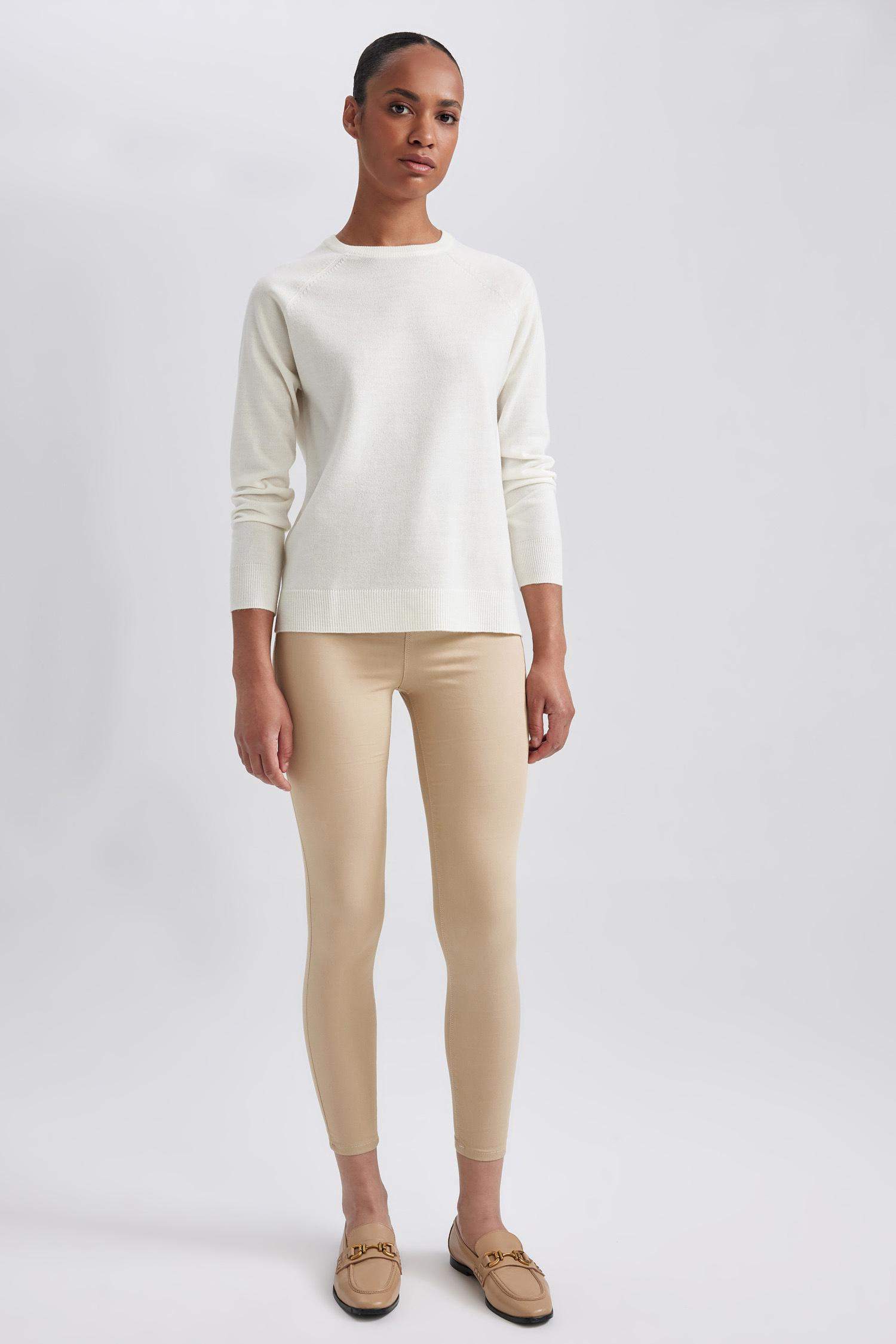 Skinny Fit High Waist Narrow Leg Jeans