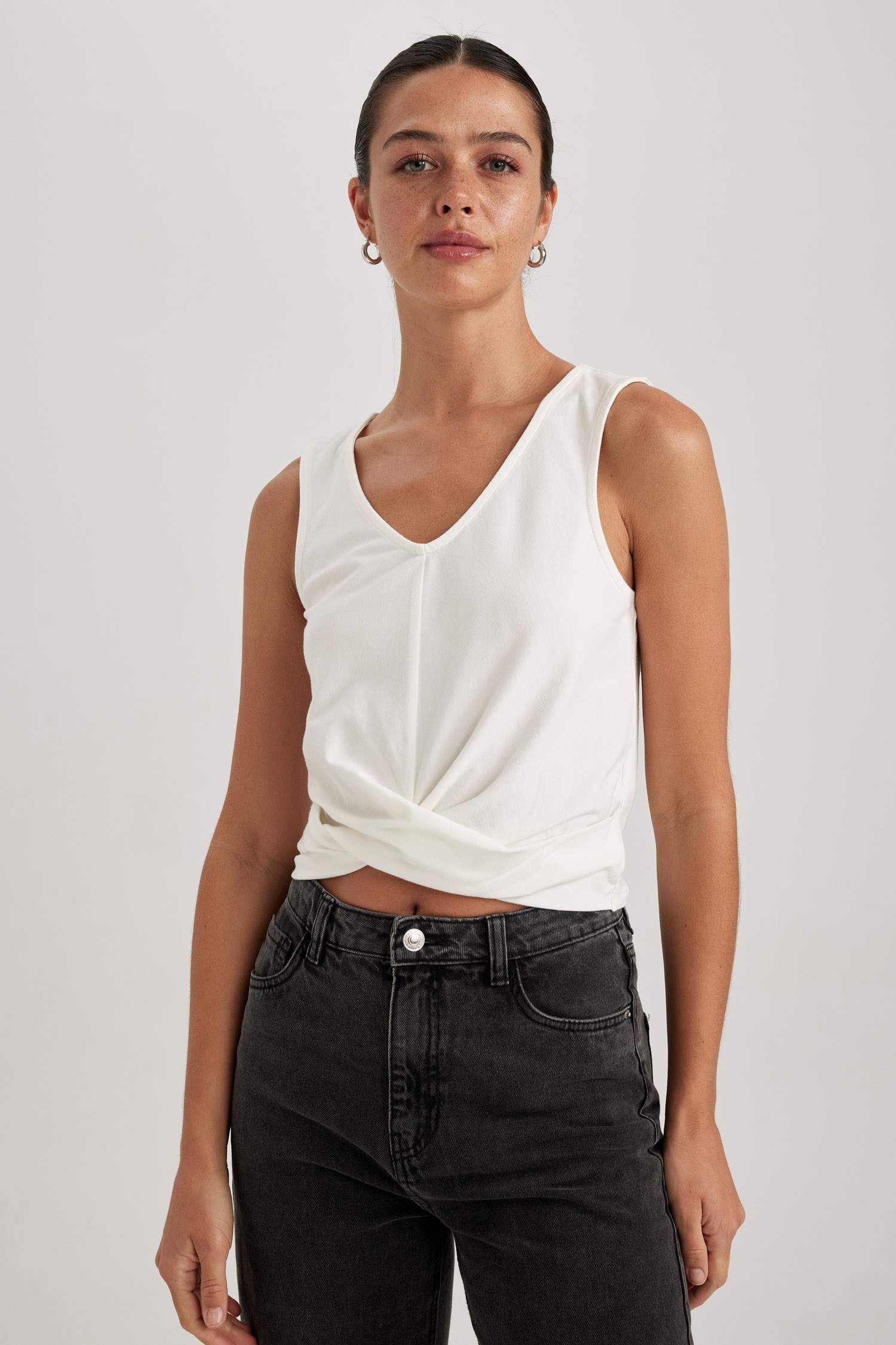 ديباردور سليم فيت برقبة V