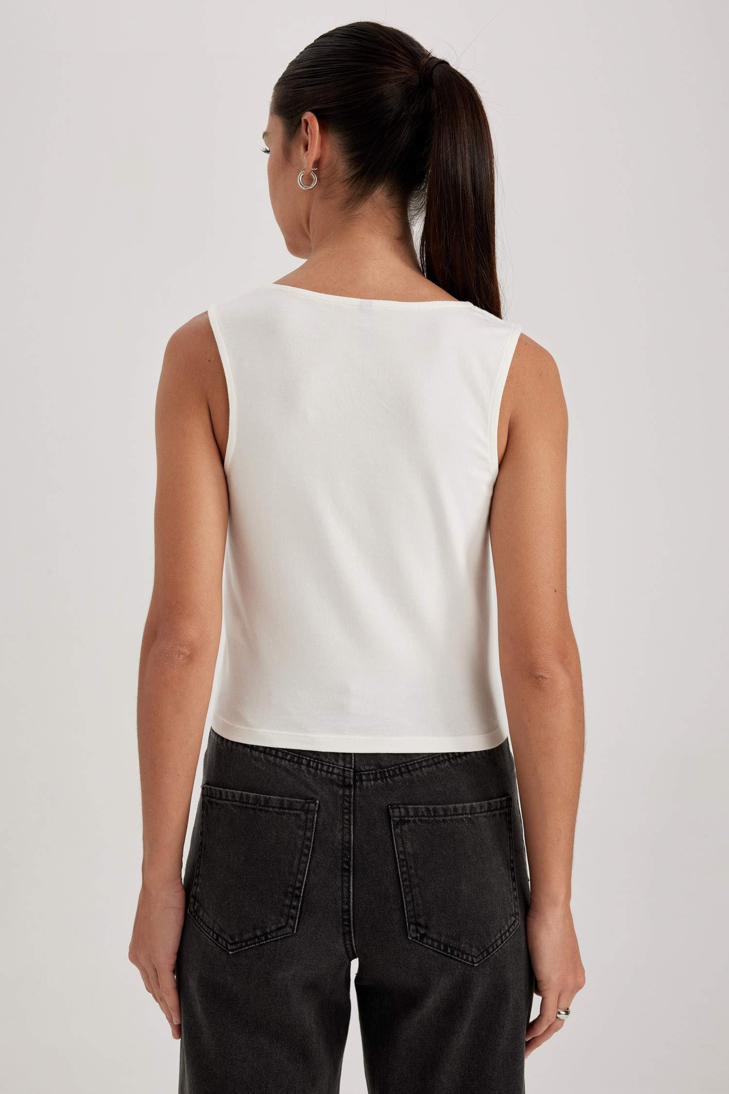 ديباردور سليم فيت برقبة V