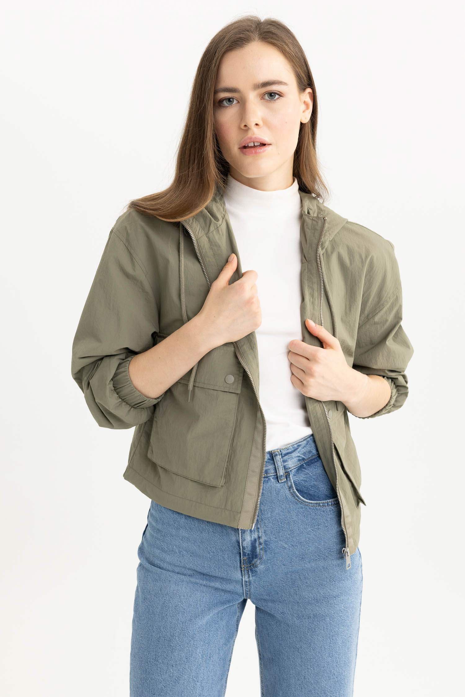 Relax Fit Hooded Zipper Waterproof Jacket