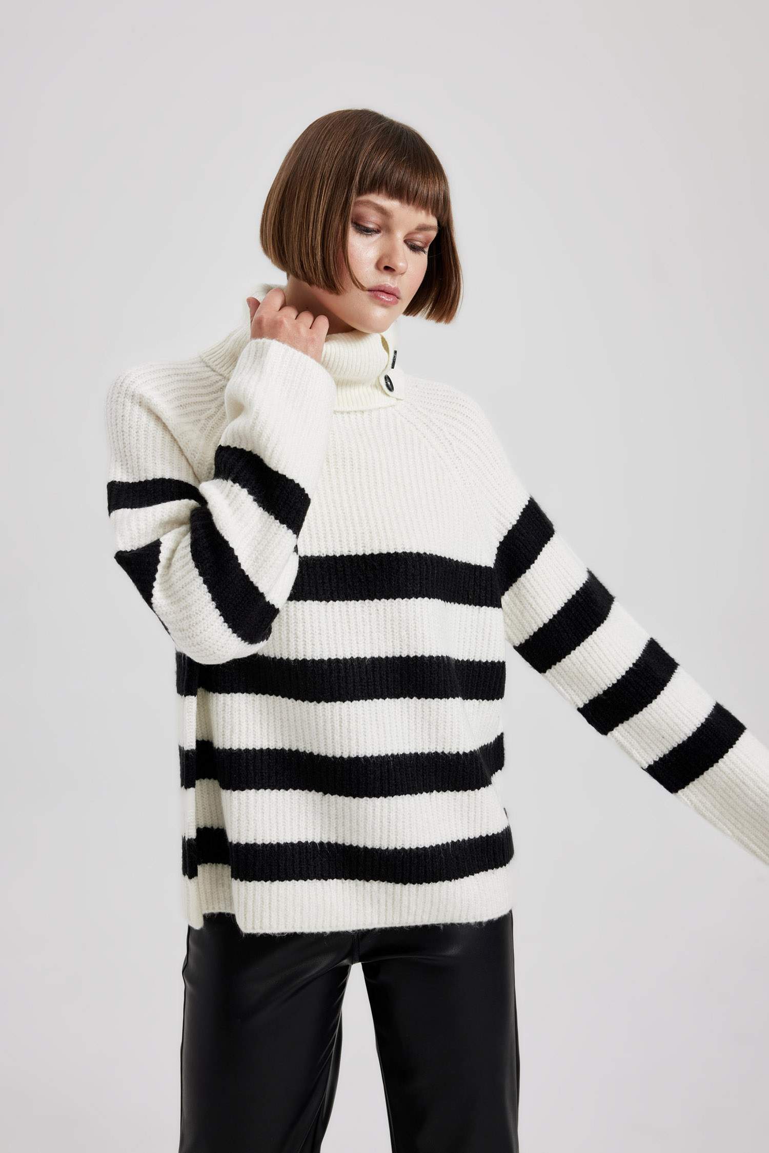 Relax Fit Thessaloniki Fabric Pullover