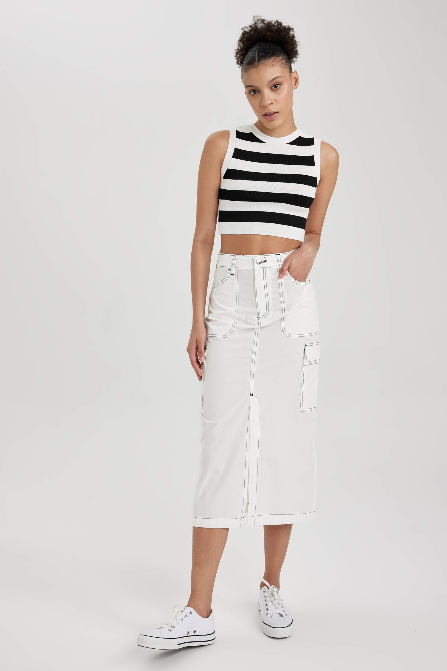 تنورة ميدي بوبلين كارجو فيت