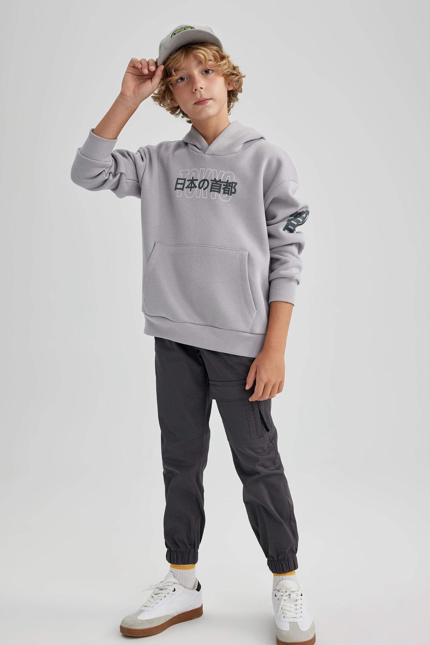 سويت شيرت ولادي اوفر سايز قماش سميك بجيب