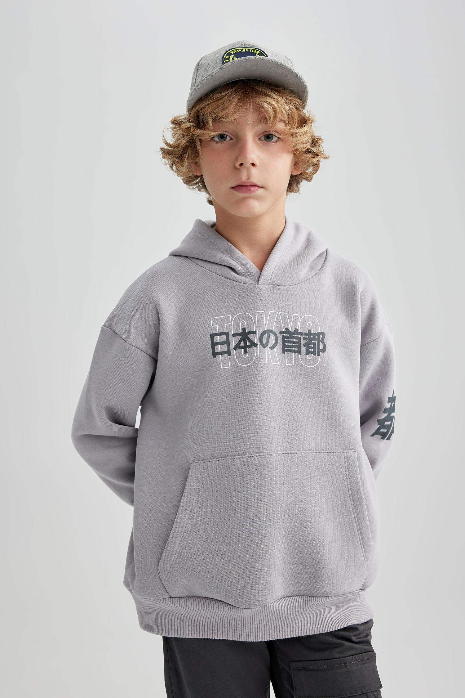 سويت شيرت ولادي اوفر سايز قماش سميك بجيب