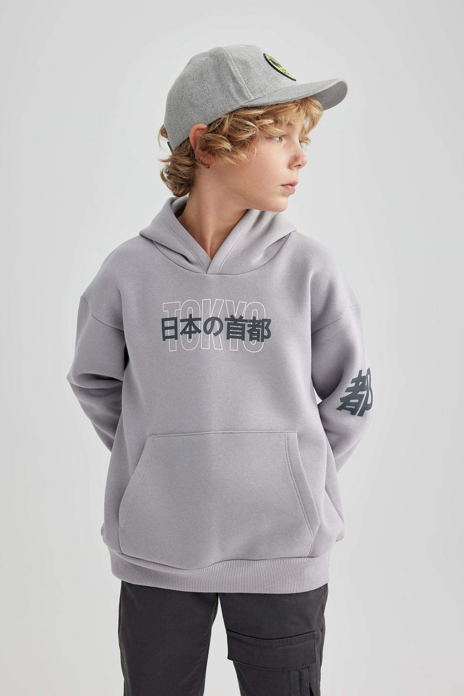 سويت شيرت ولادي اوفر سايز قماش سميك بجيب