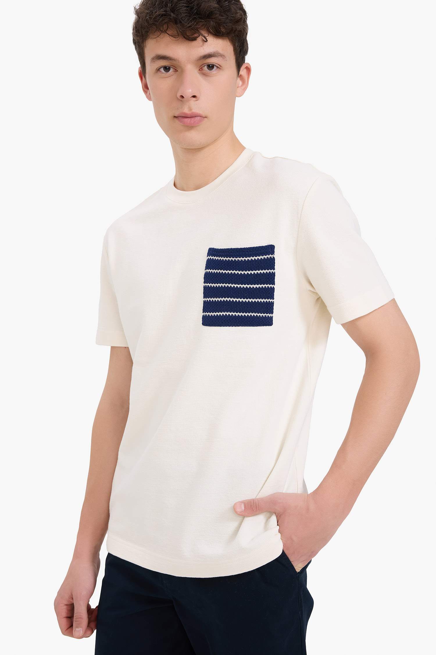 %100 Pamuk Regular Fit Bisiklet Yaka Kısa Kollu Havlu Kumaş Tişört