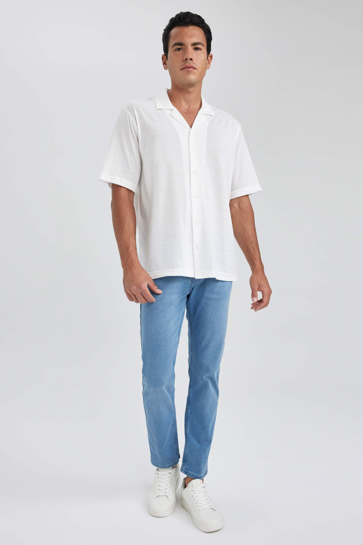 Sergio Regular Fit Normal Waist Jeans