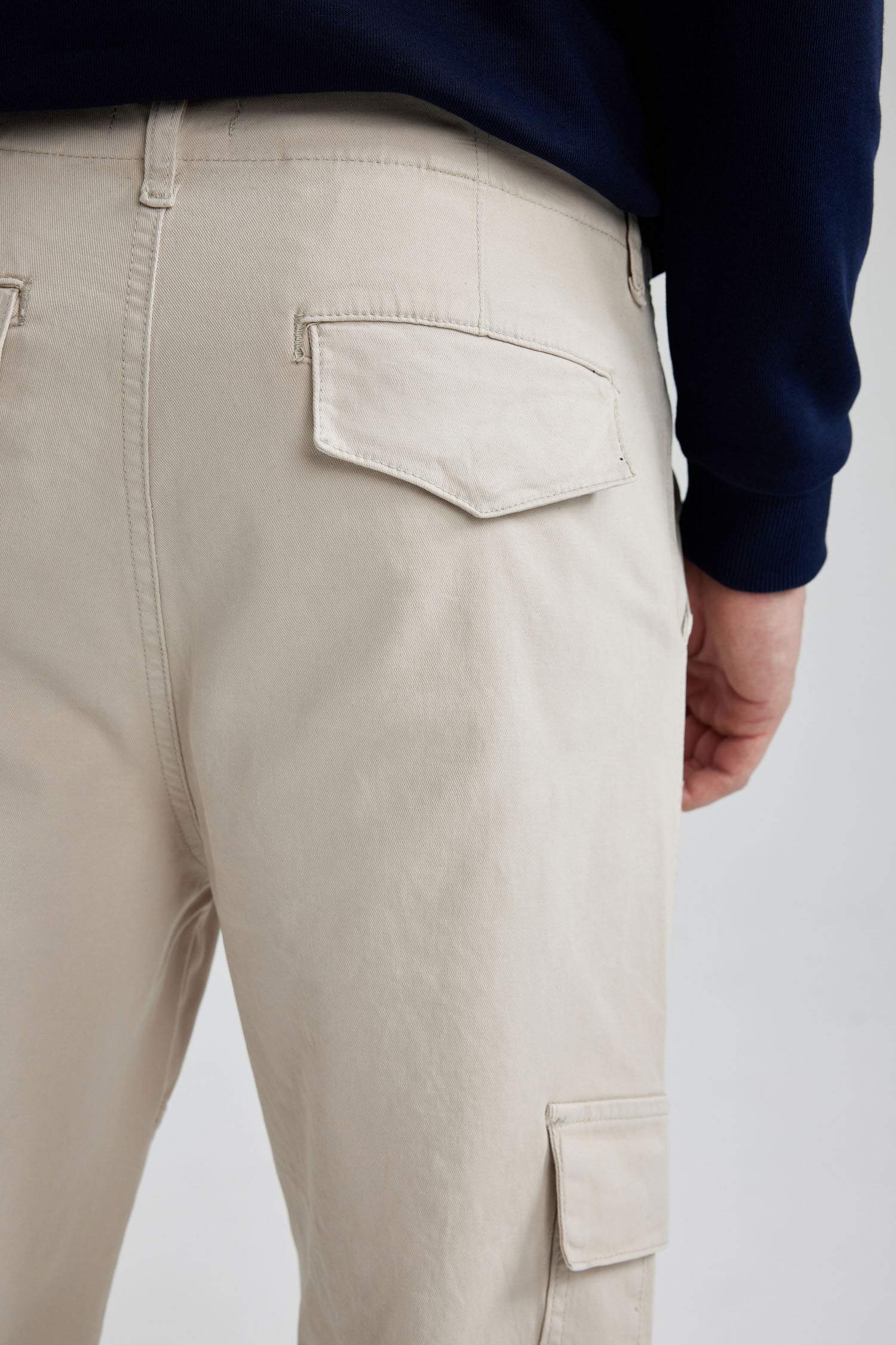 Relax Fit Kargo Cepli Düz Paça Gabardin Pantolon