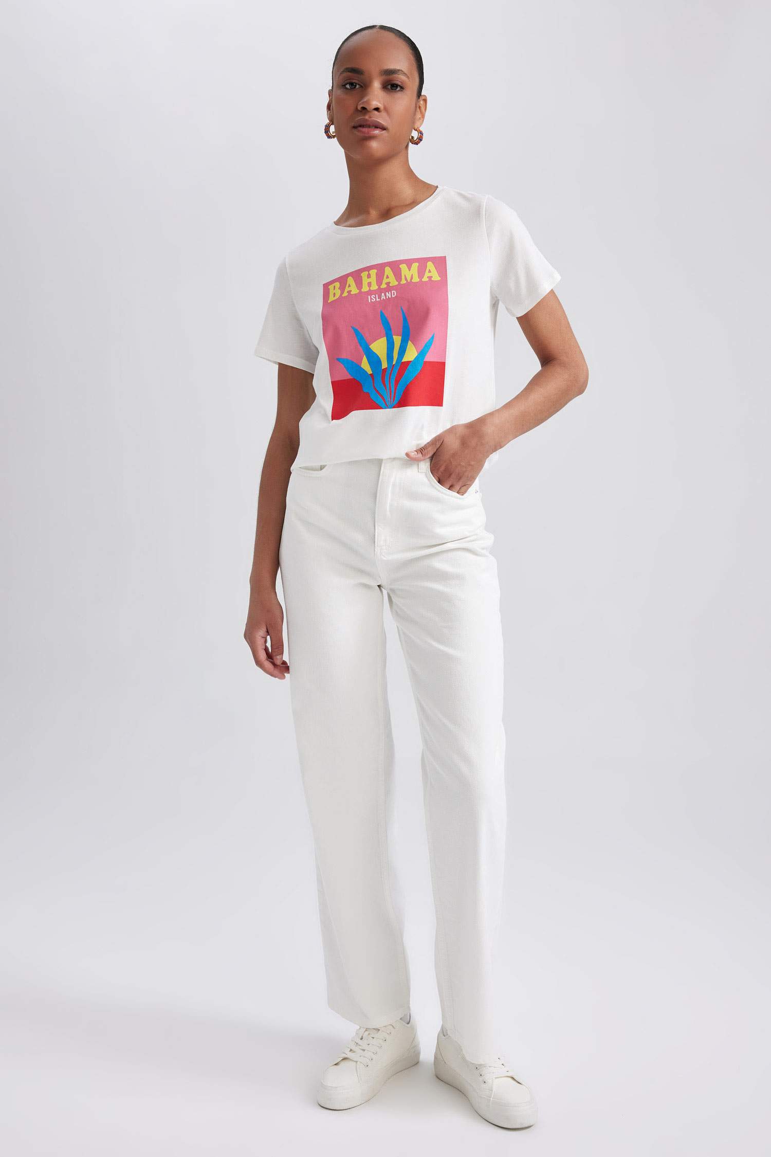 Regular Fit Crew Neck Printed Short Sleeve T-Shirt