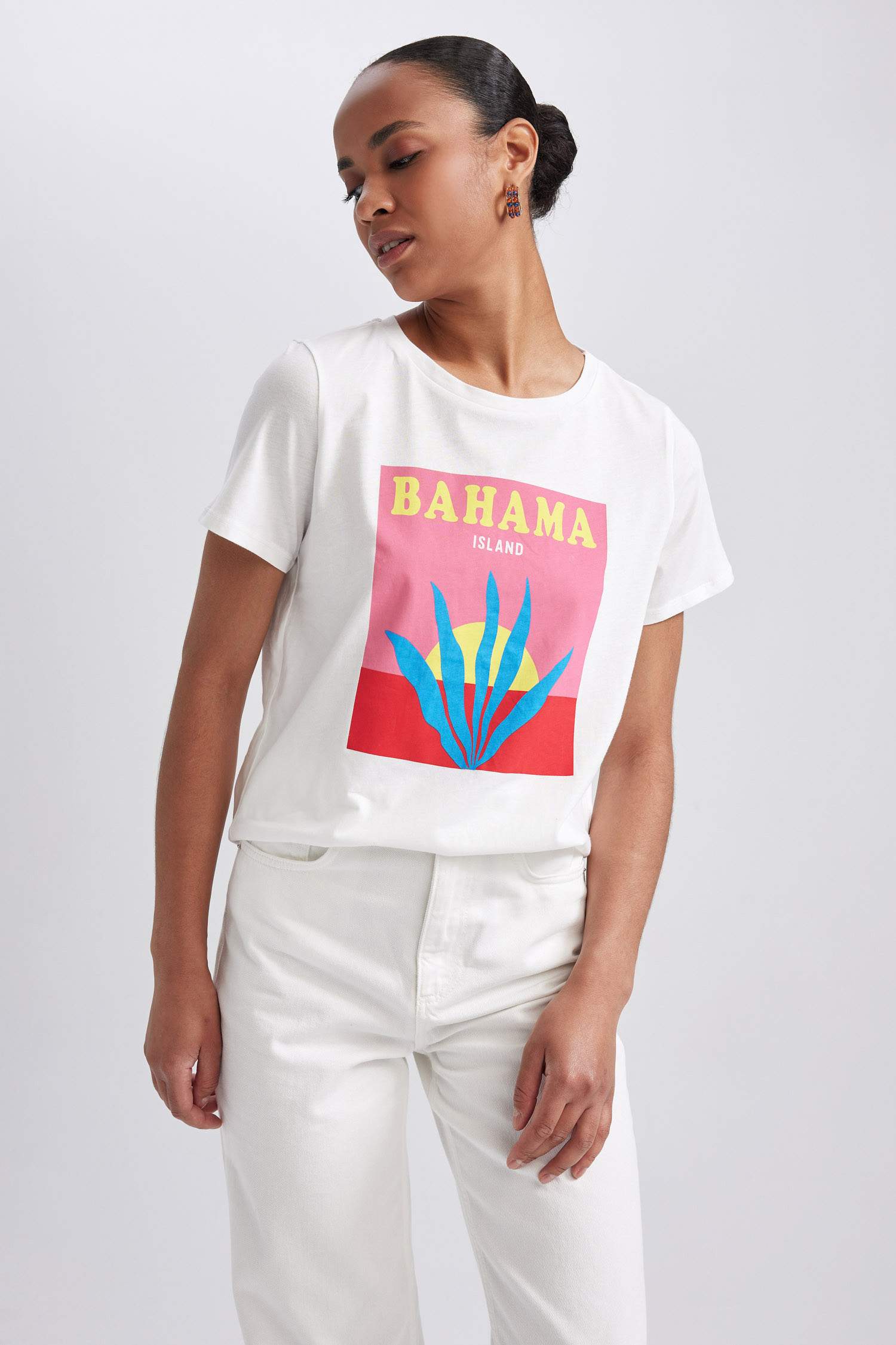 Regular Fit Crew Neck Printed Short Sleeve T-Shirt