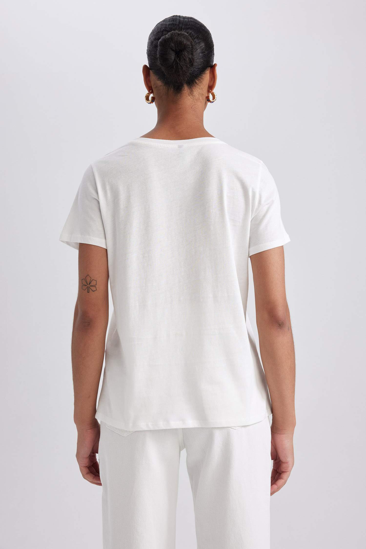 Regular Fit Crew Neck Printed Short Sleeve T-Shirt