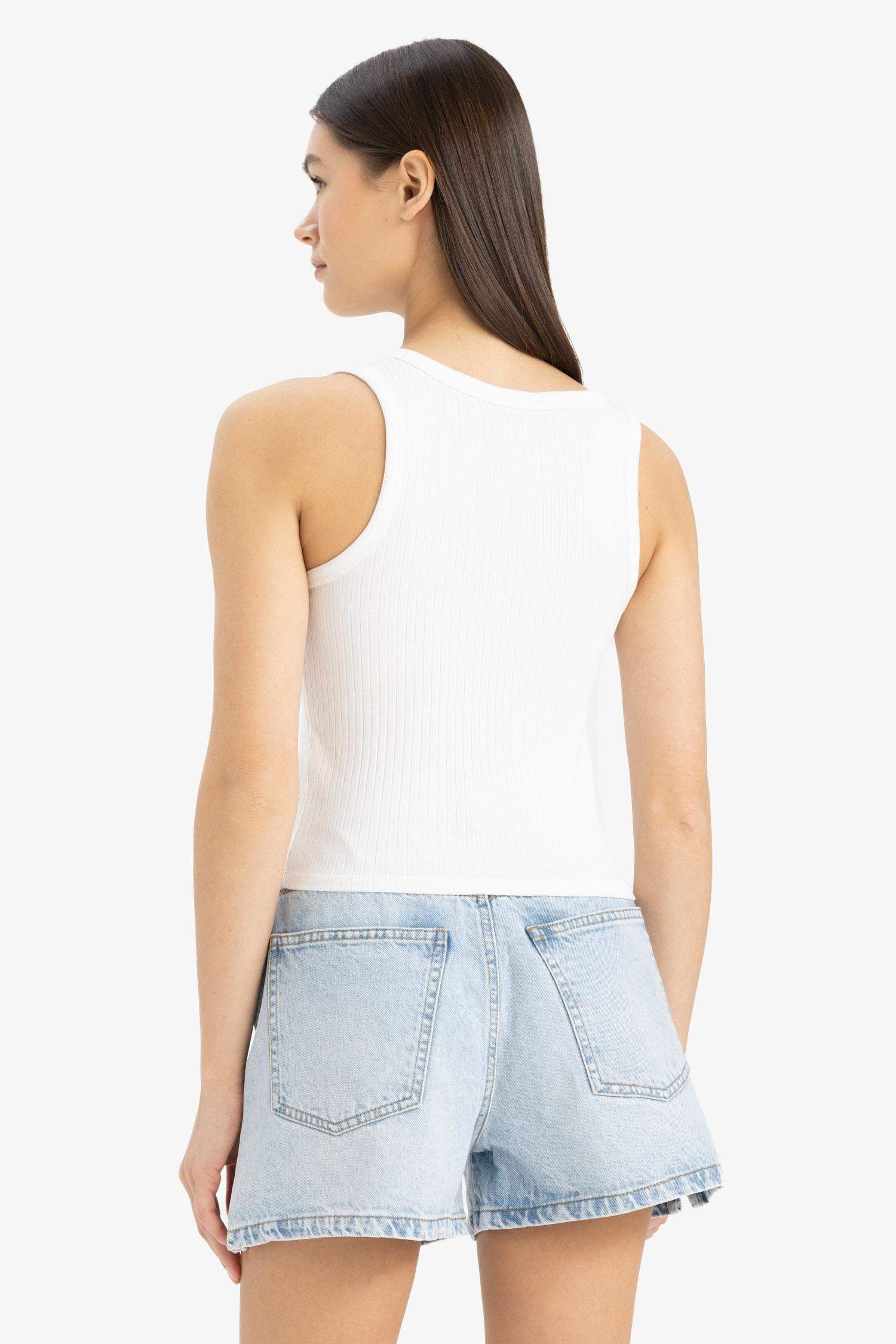 Slim Fit Camisole Halter Collar Tank Top