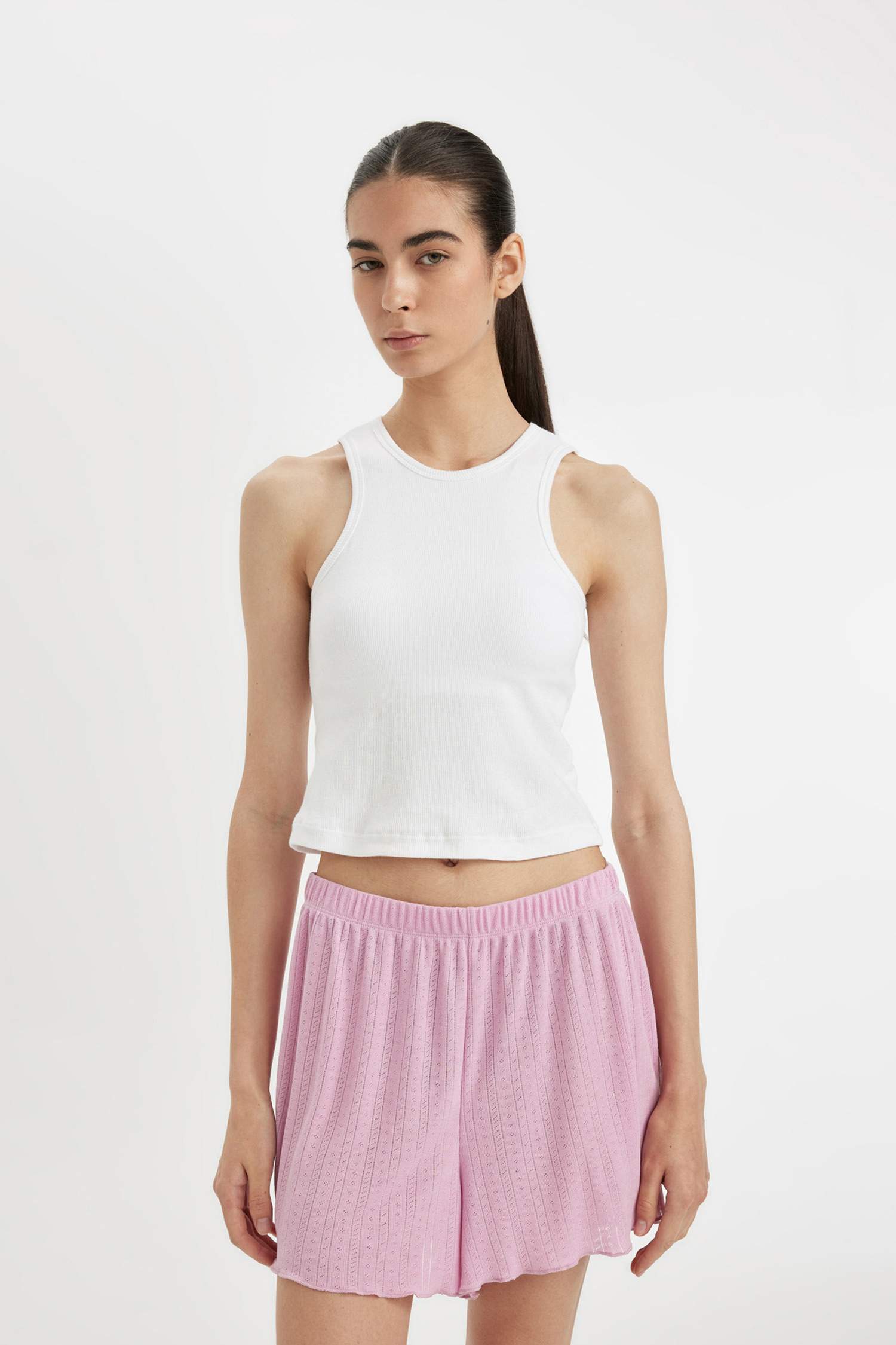 تانك توب مضلع قصة عادية من Fall in Love