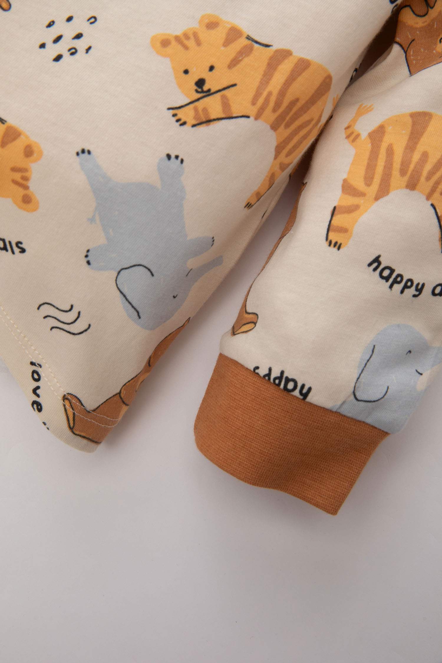 Baby Boy Safari Printed Premium 2 Piece Pajama Set