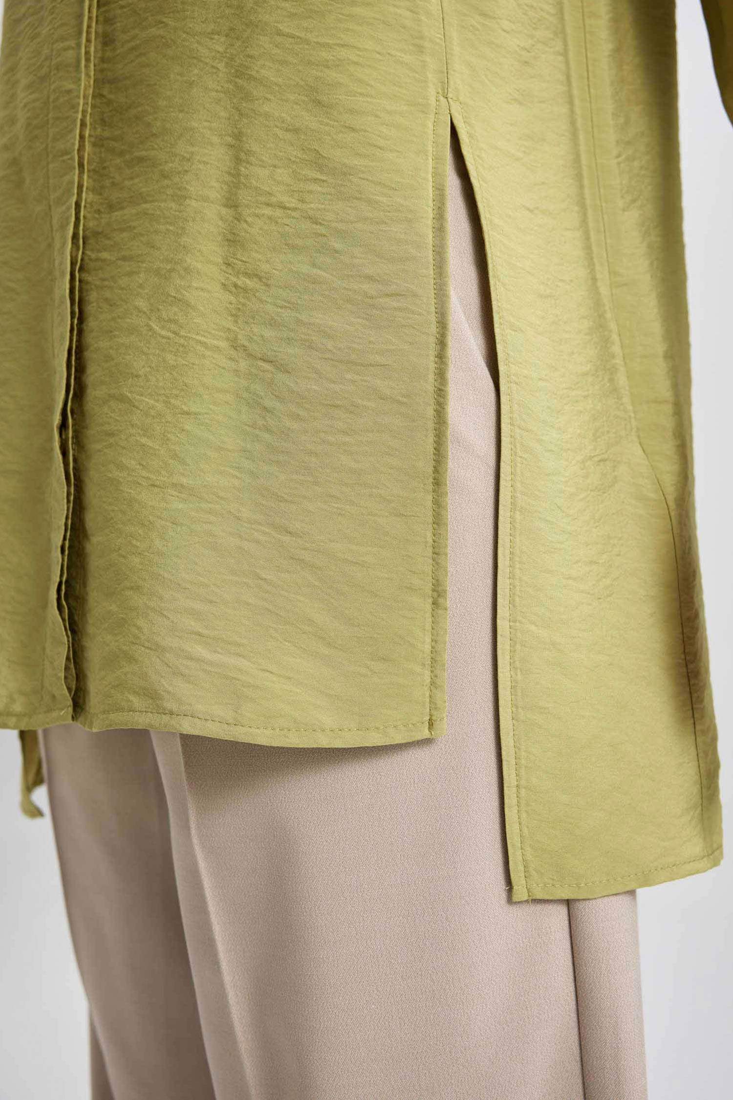 Regular Fit Uzun Kollu Yırtmaçlı Gömlek Tunik