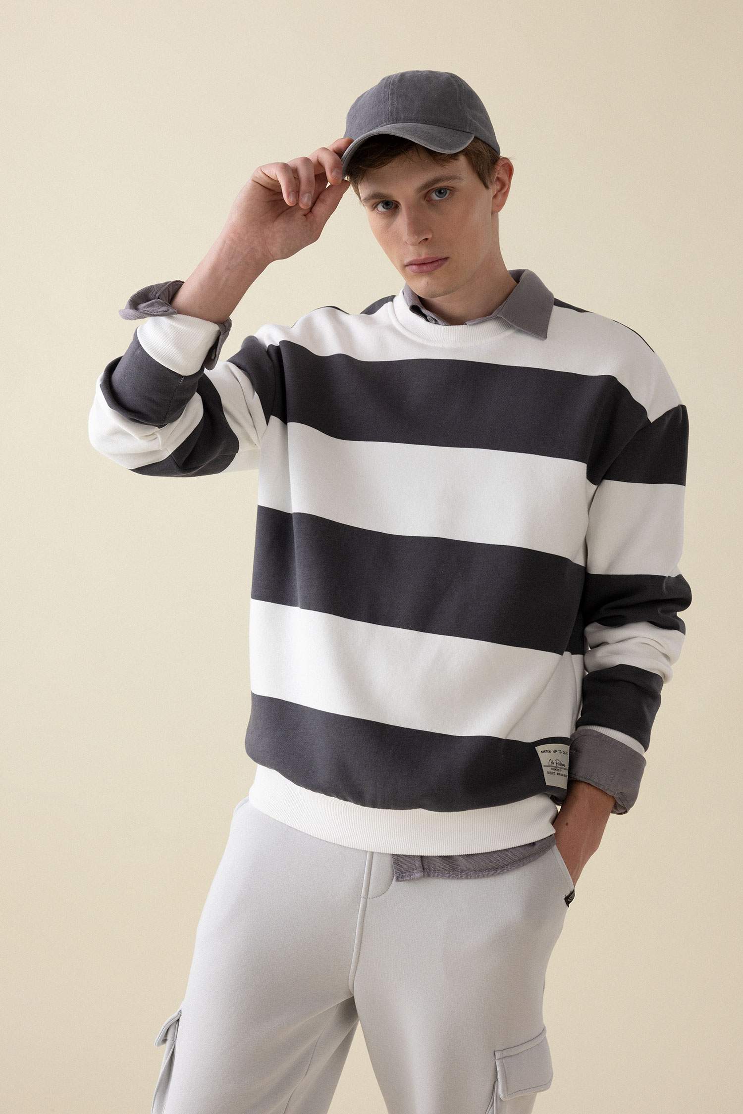 Antrasit Boxy Fit Bisiklet Yaka Çizgili Sweatshirt