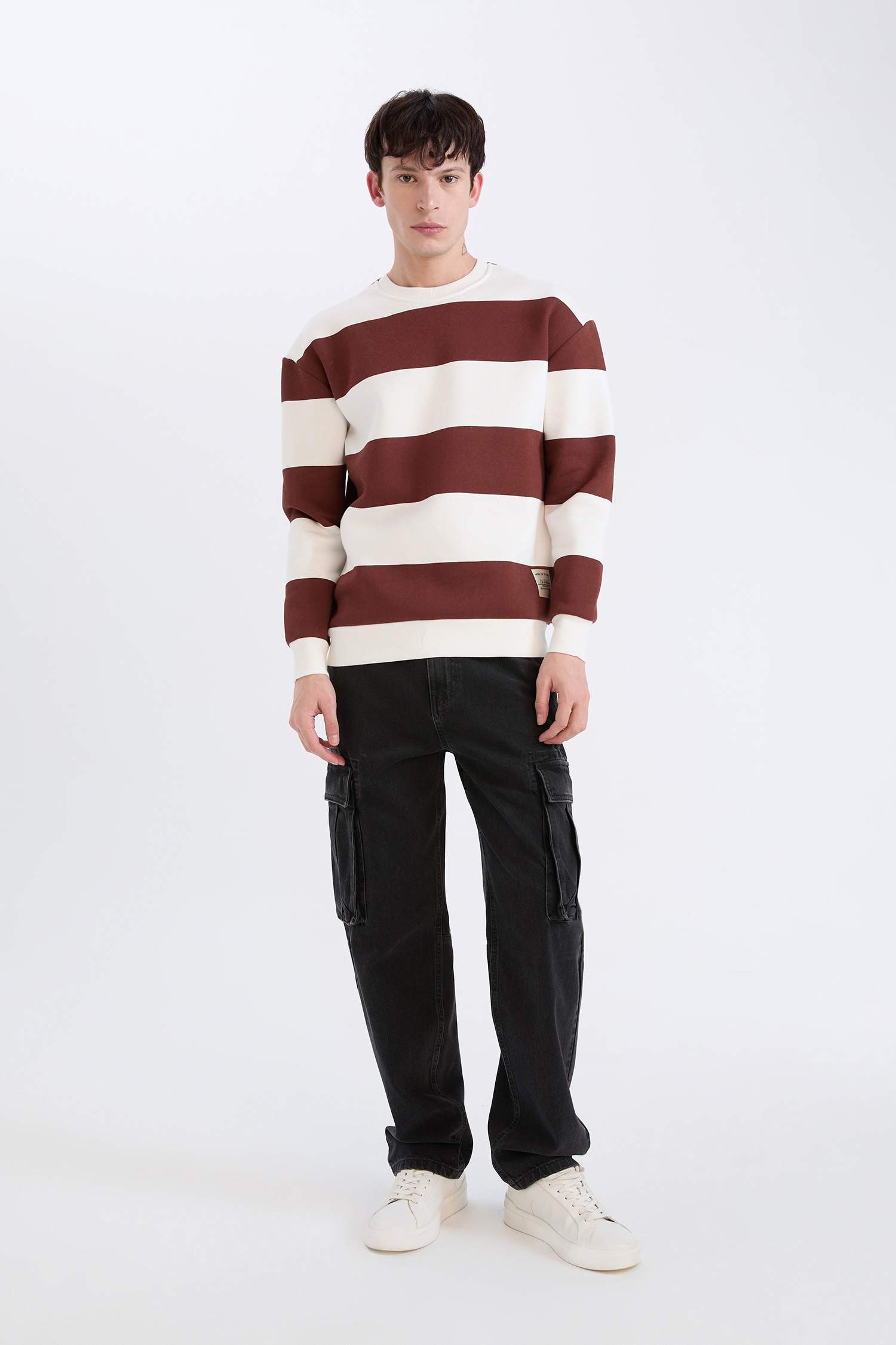 Boxy Fit Bisiklet Yaka Çizgili Dokuma Etiketli Sweatshirt