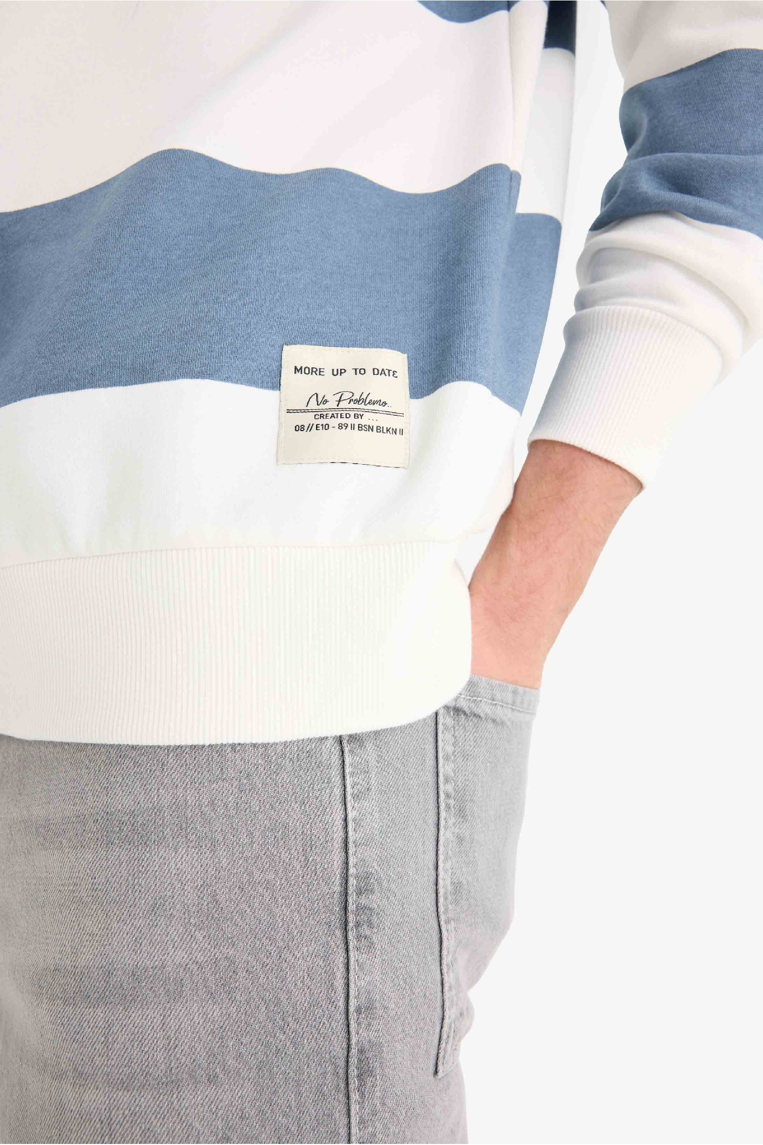 Boxy Fit Bisiklet Yaka Çizgili Sweatshirt