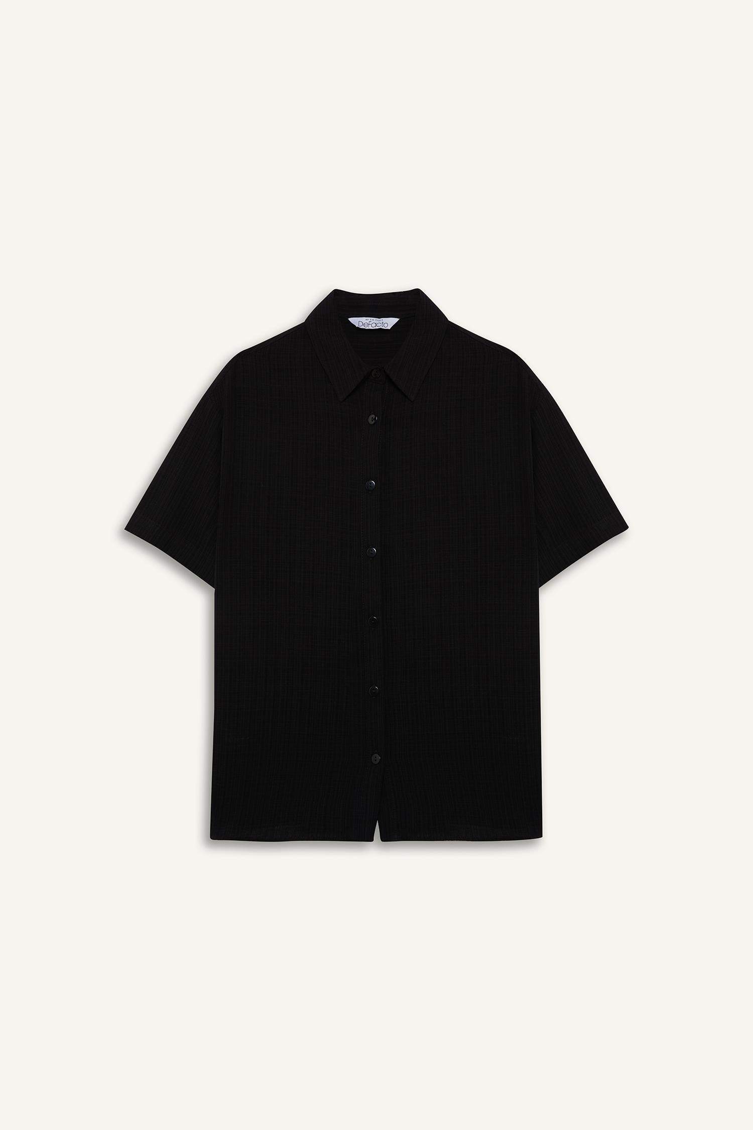 Oversize Geniş Kalıp Basic Düz Kısa Kollu Gömlek