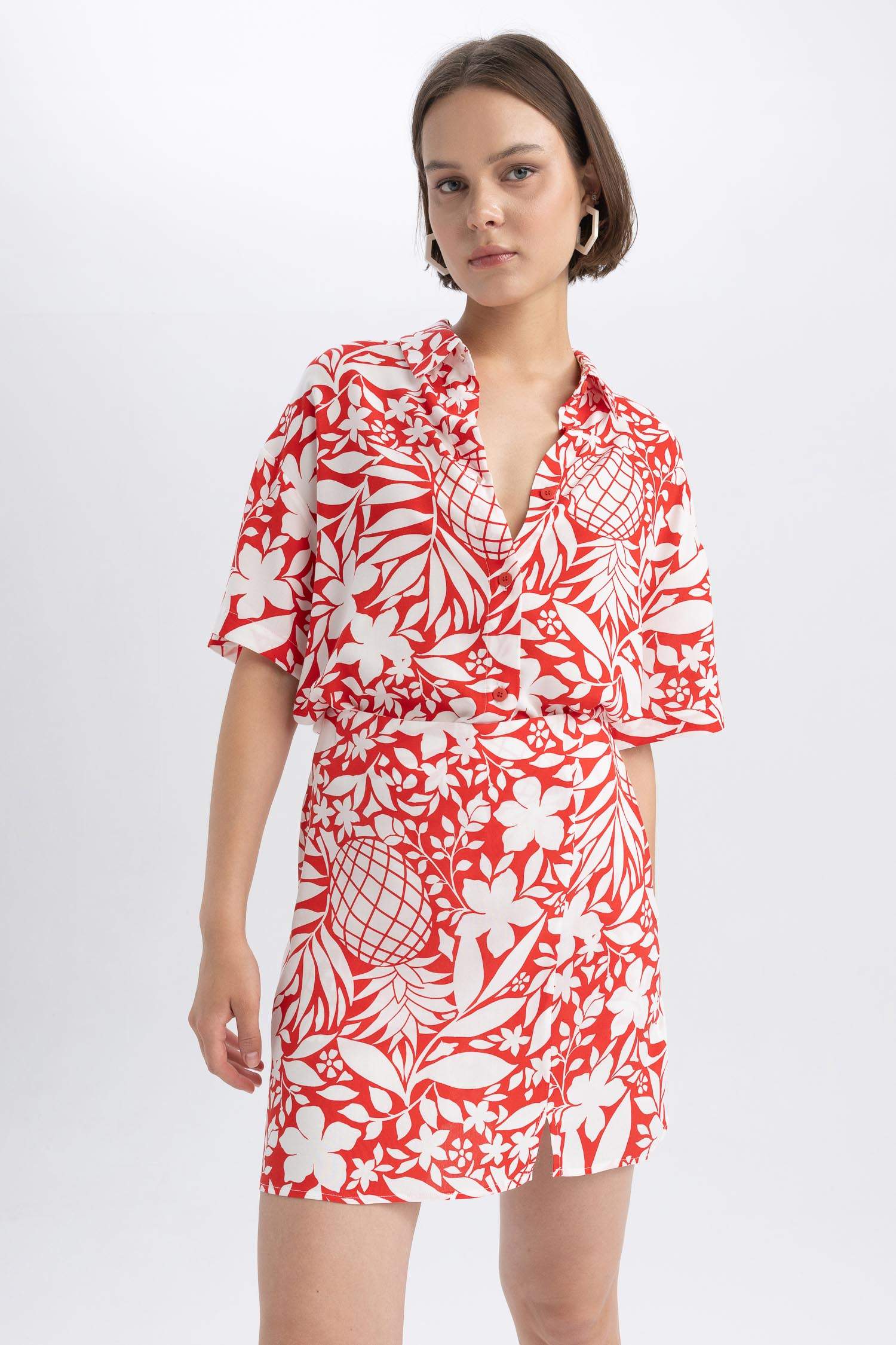 Юбка-шорты с тропическим принтом