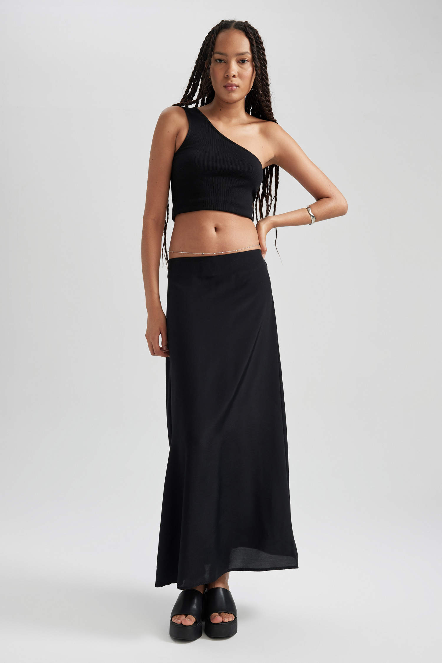 Black WOMEN Straight Fit Maxi Skirt 2843229 | DeFacto