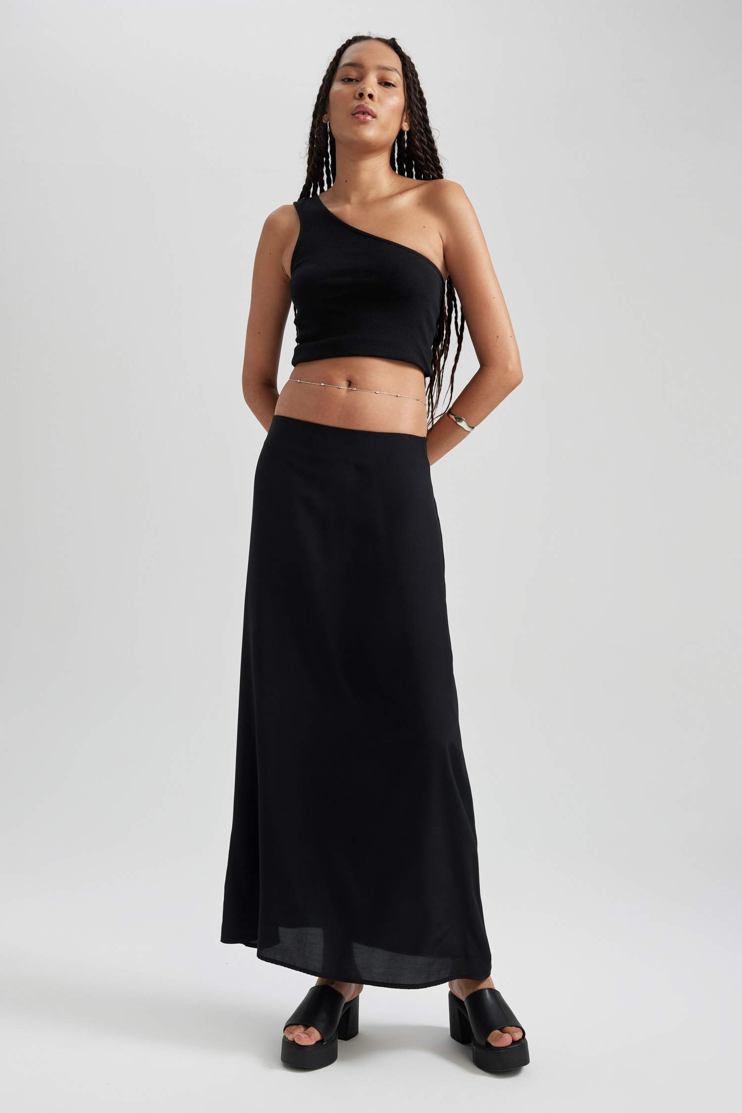 Black WOMEN Straight Fit Maxi Skirt 2843229 | DeFacto