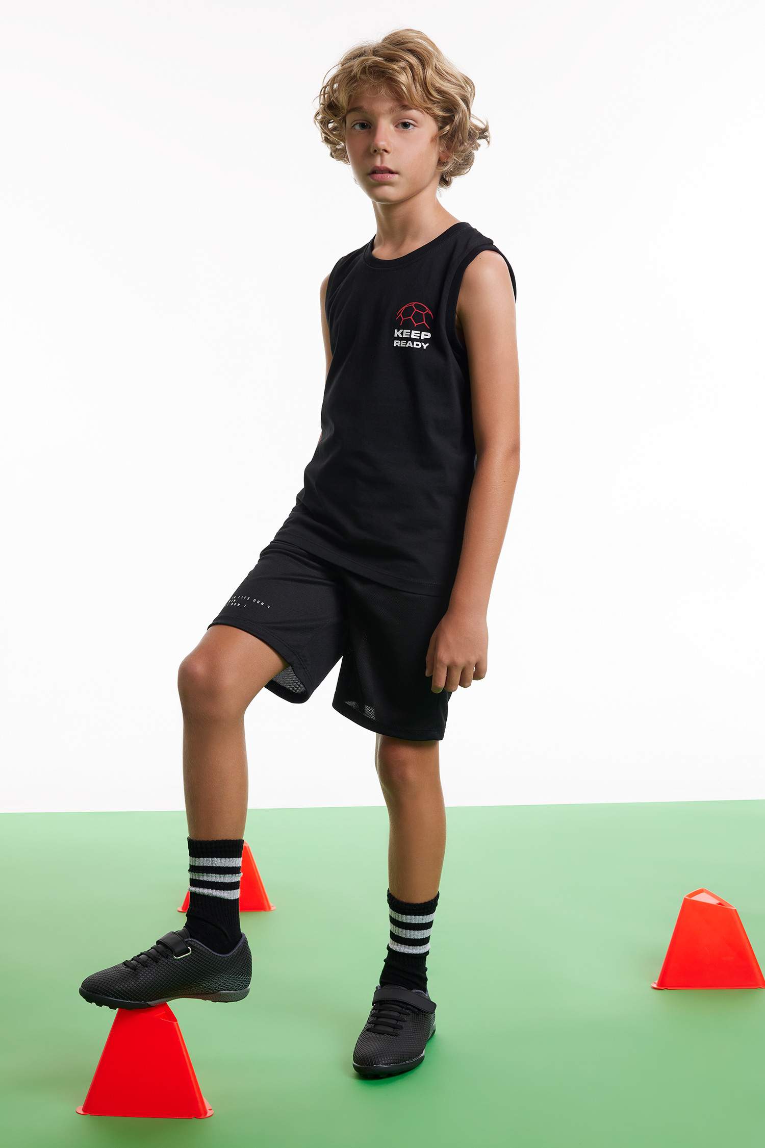 Майка з круглим вирізом для хлопчиків