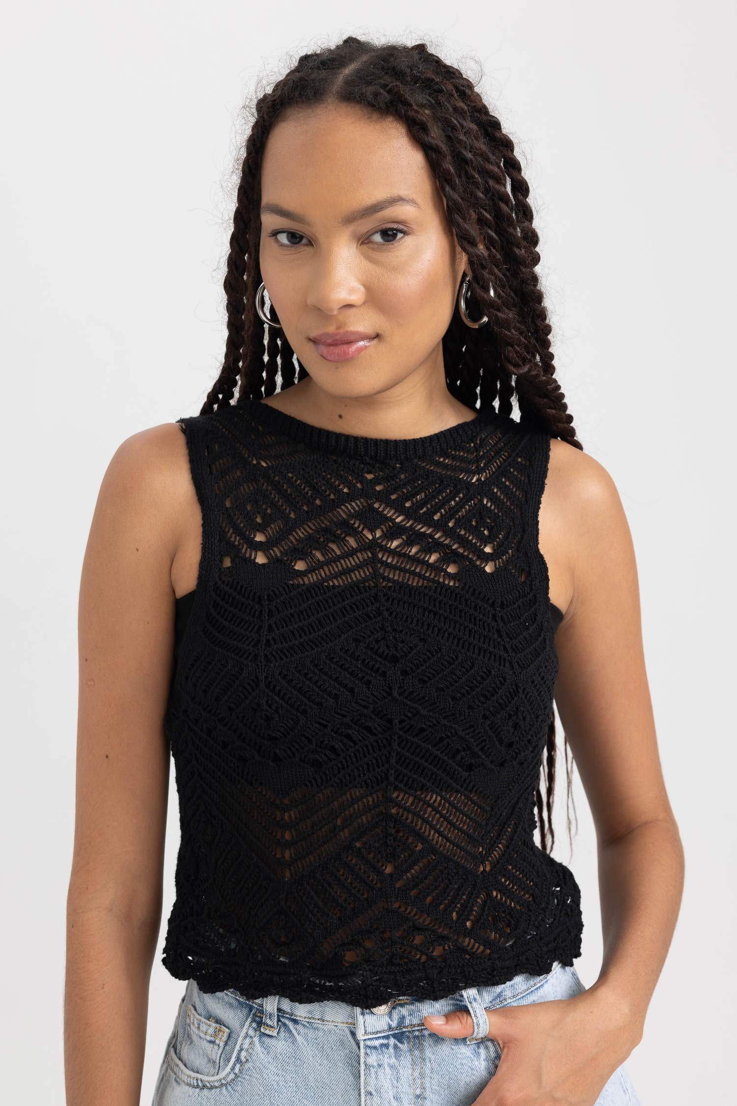 Regular Fit Basic Düz Bağlama Detaylı Kroşe Atlet