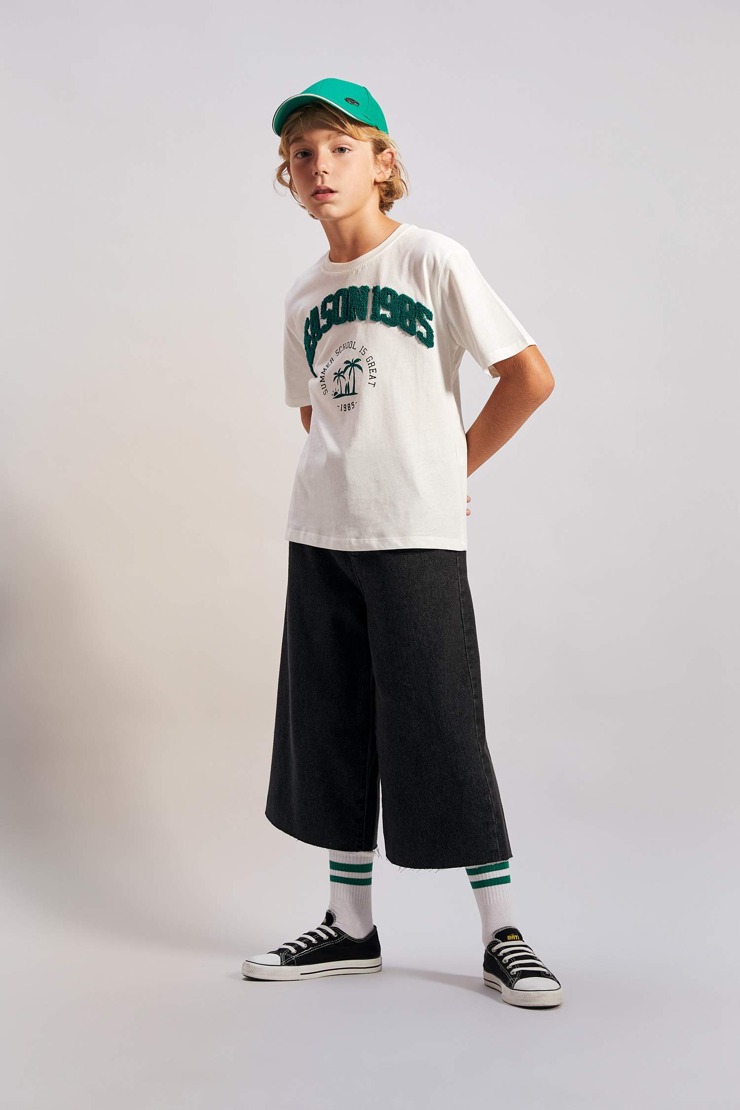 تيشيرت ولادي نص ردن مطبوع قصة عادية