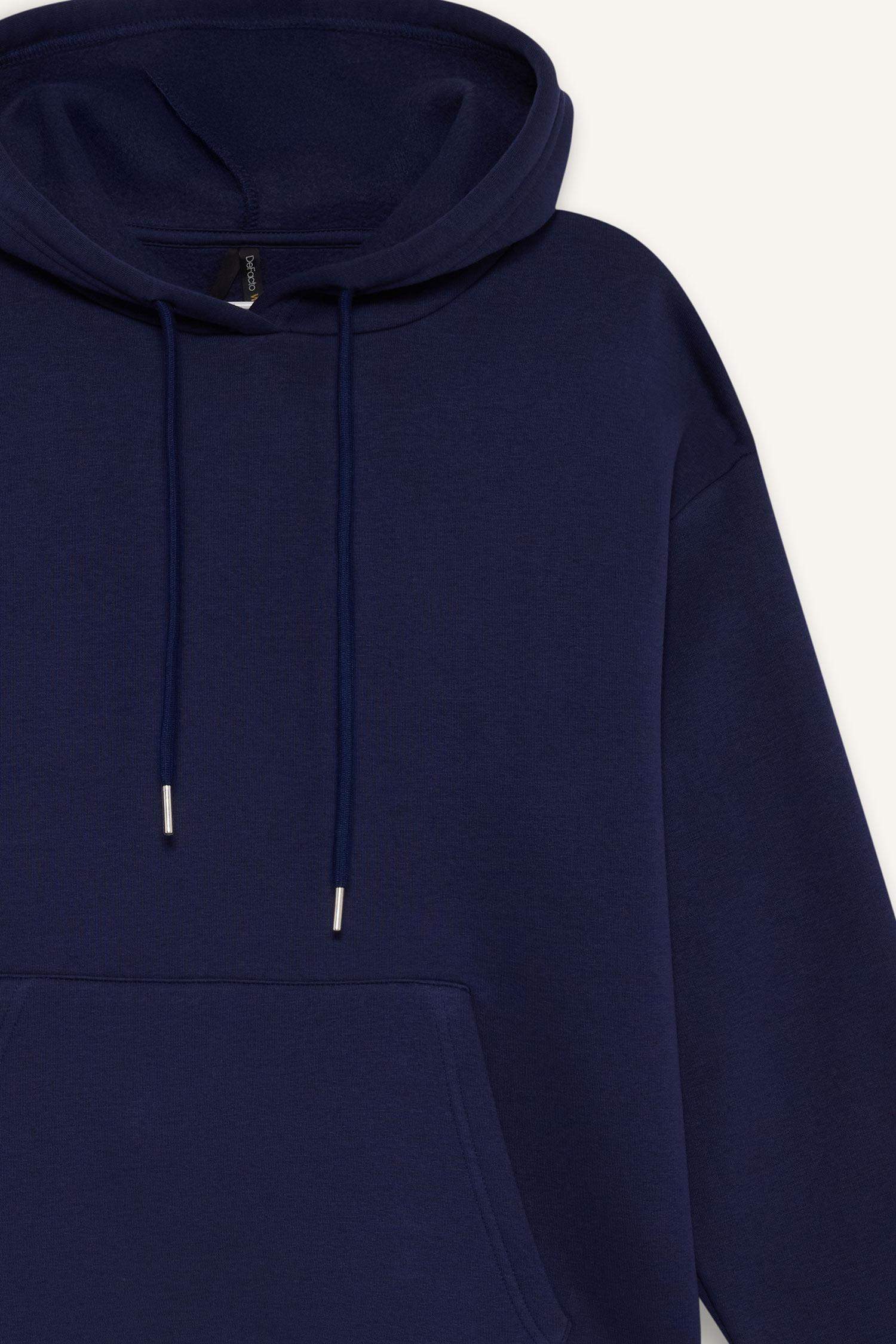 Relax Fit Hooded Basic Thick Fabric Sweatshirt