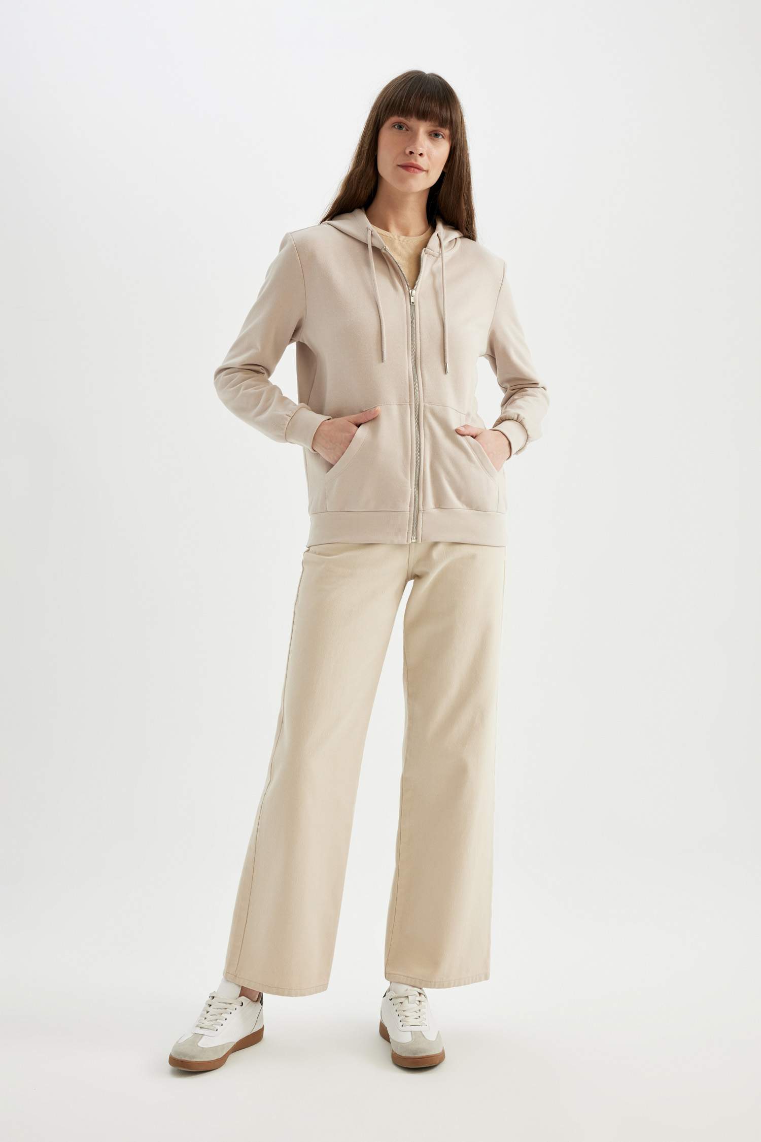 Regular Fit Kapüşonlu Cepli Basic Düz Fermuarlı Sweatshirt