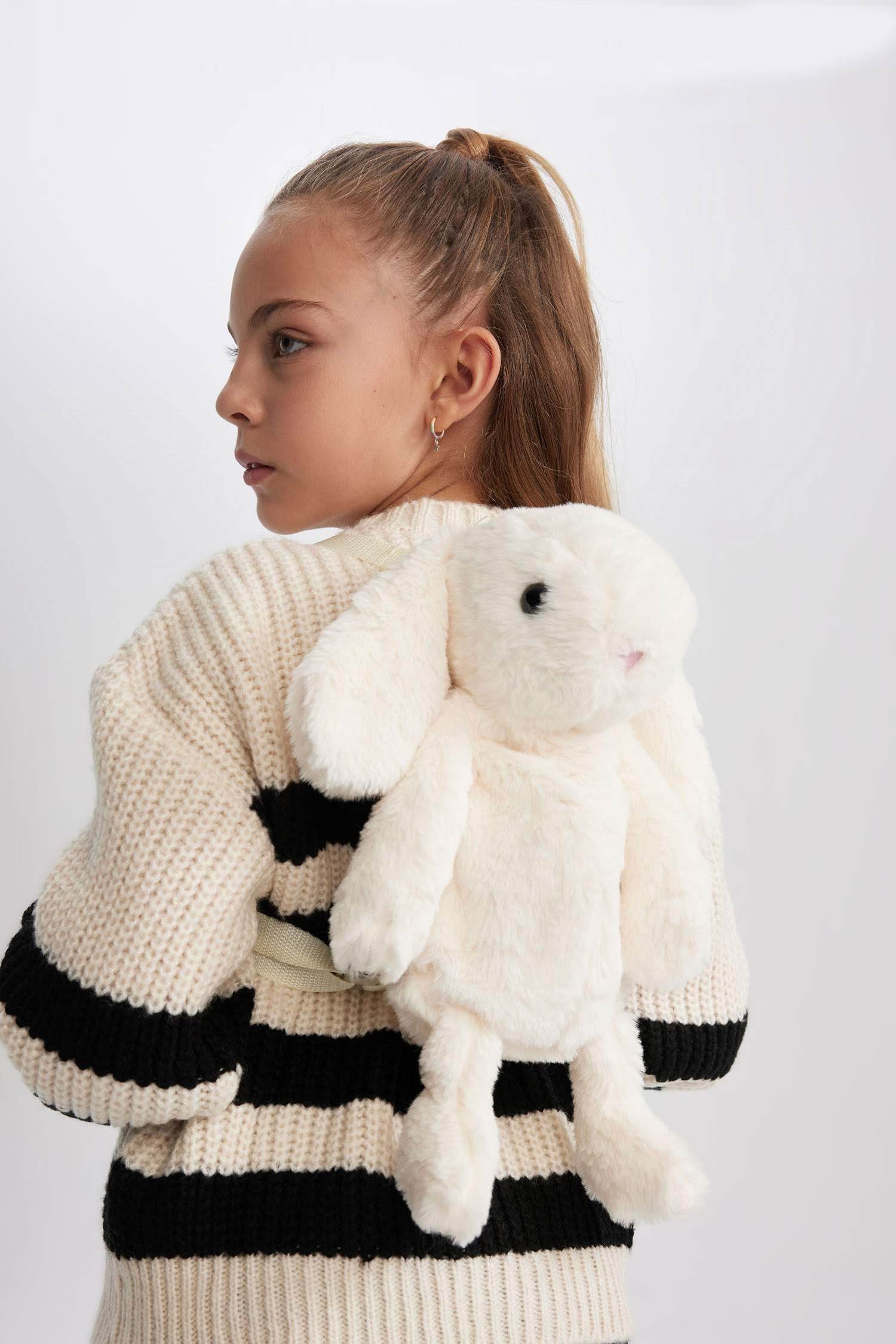 Kız Çocuk Pelüş Sırt Çantası