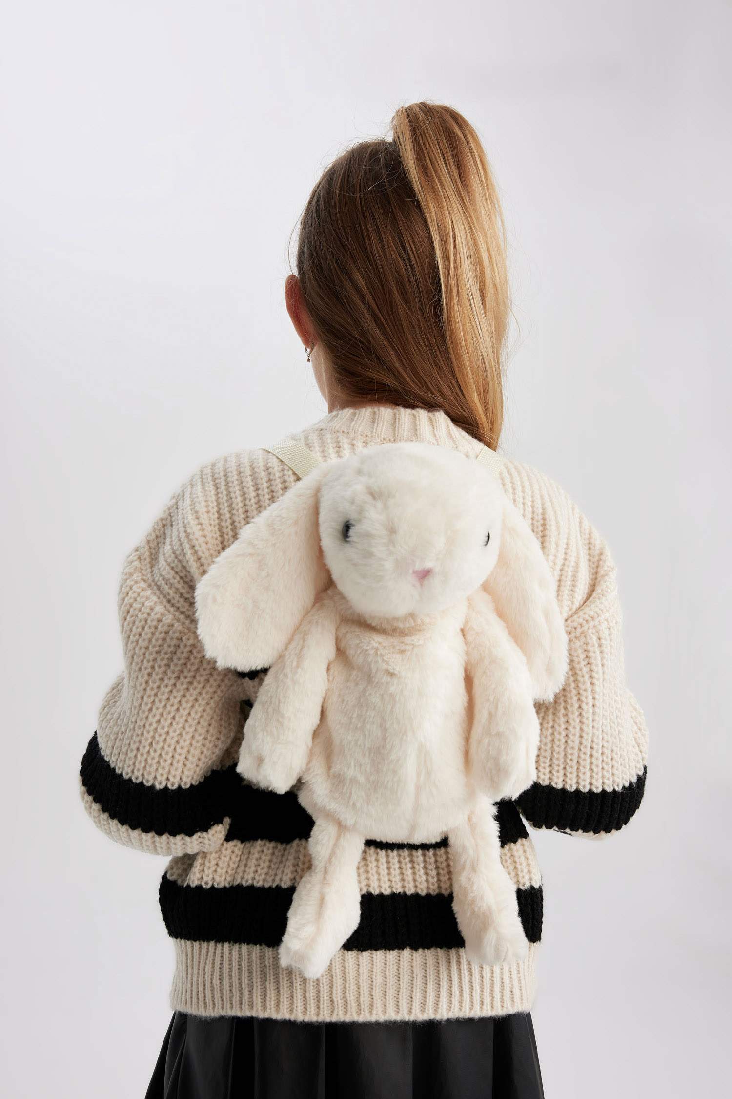 Kız Çocuk Pelüş Sırt Çantası