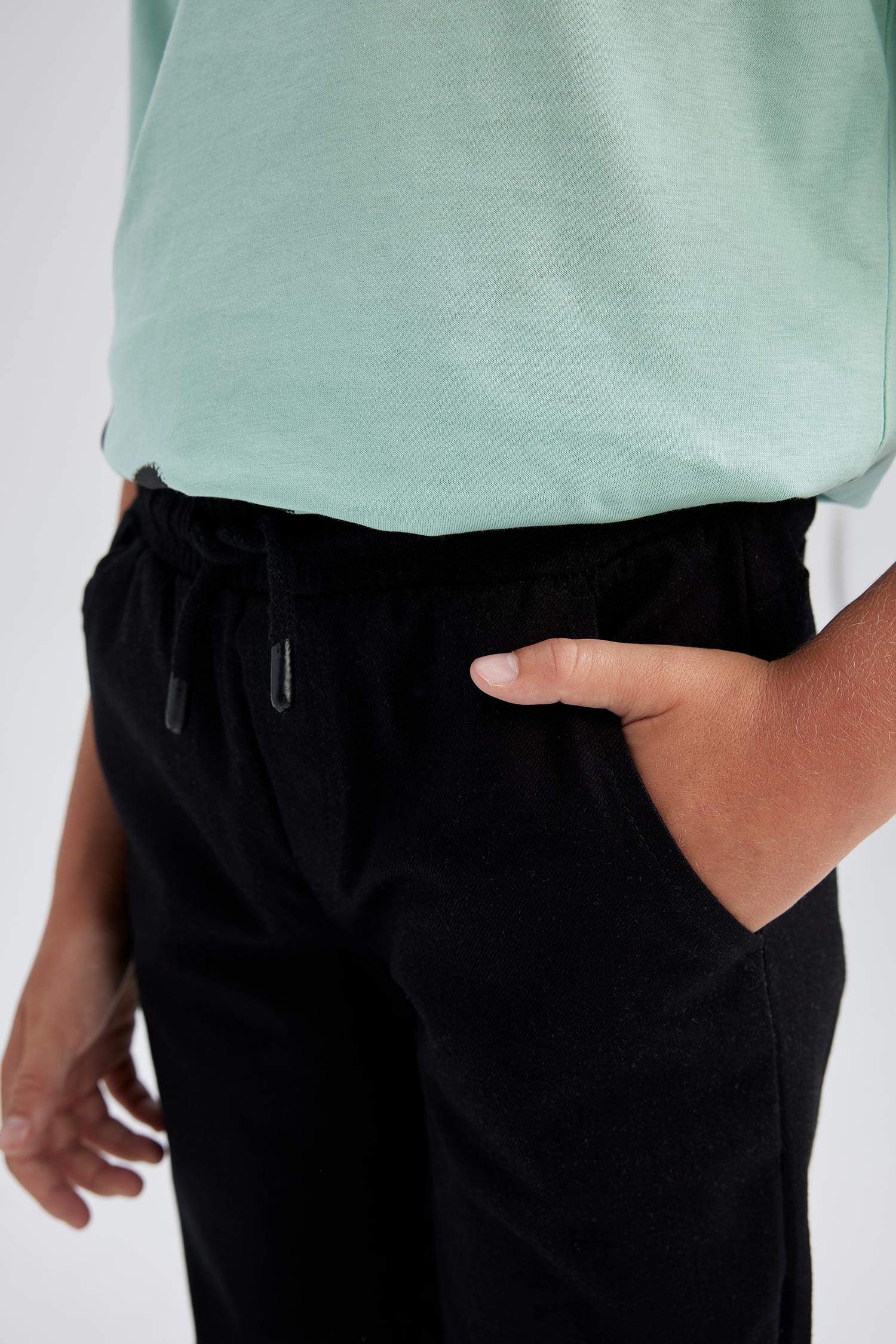 بنطلون اولادي جوجر فيت جبردين