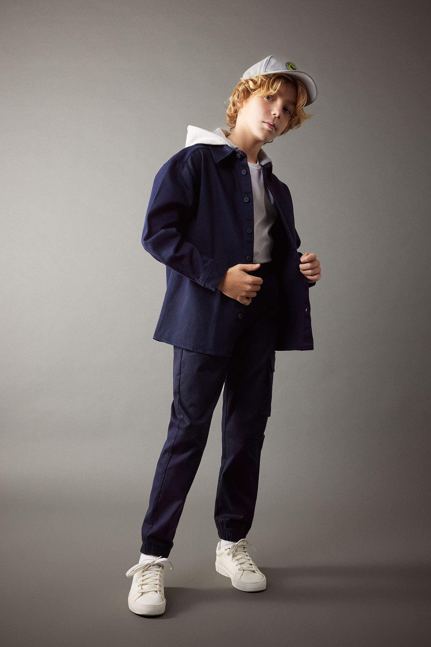 Boy Oversize Fit Hooded Gabardine Long Sleeve Shirt